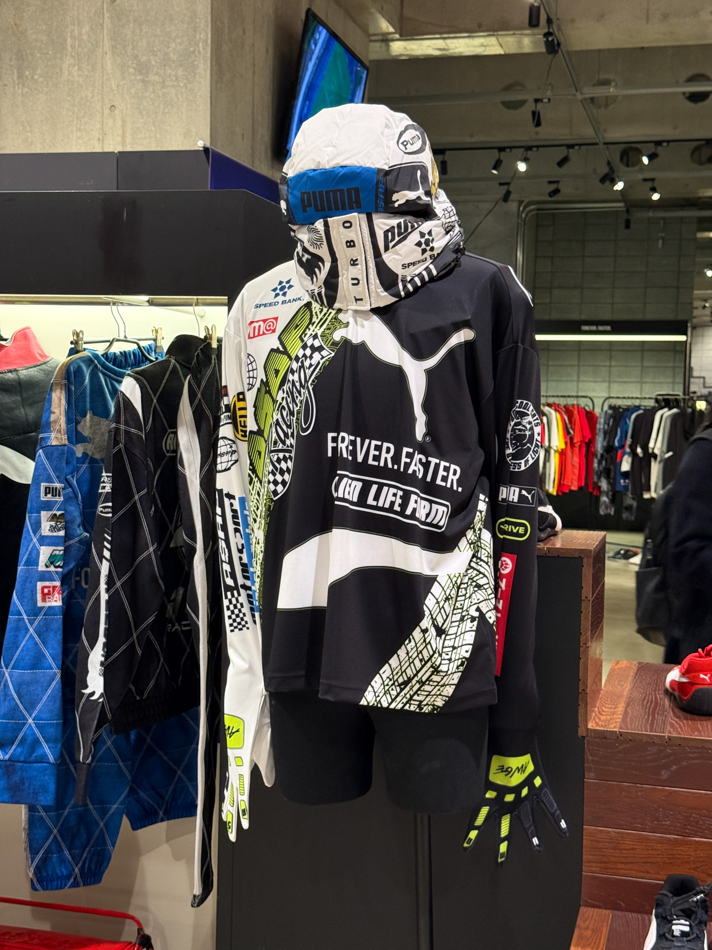 モータースポーツをモチーフに取り入れた、A$AP ROCKY（エイサップ・ロッキー）のアイテム