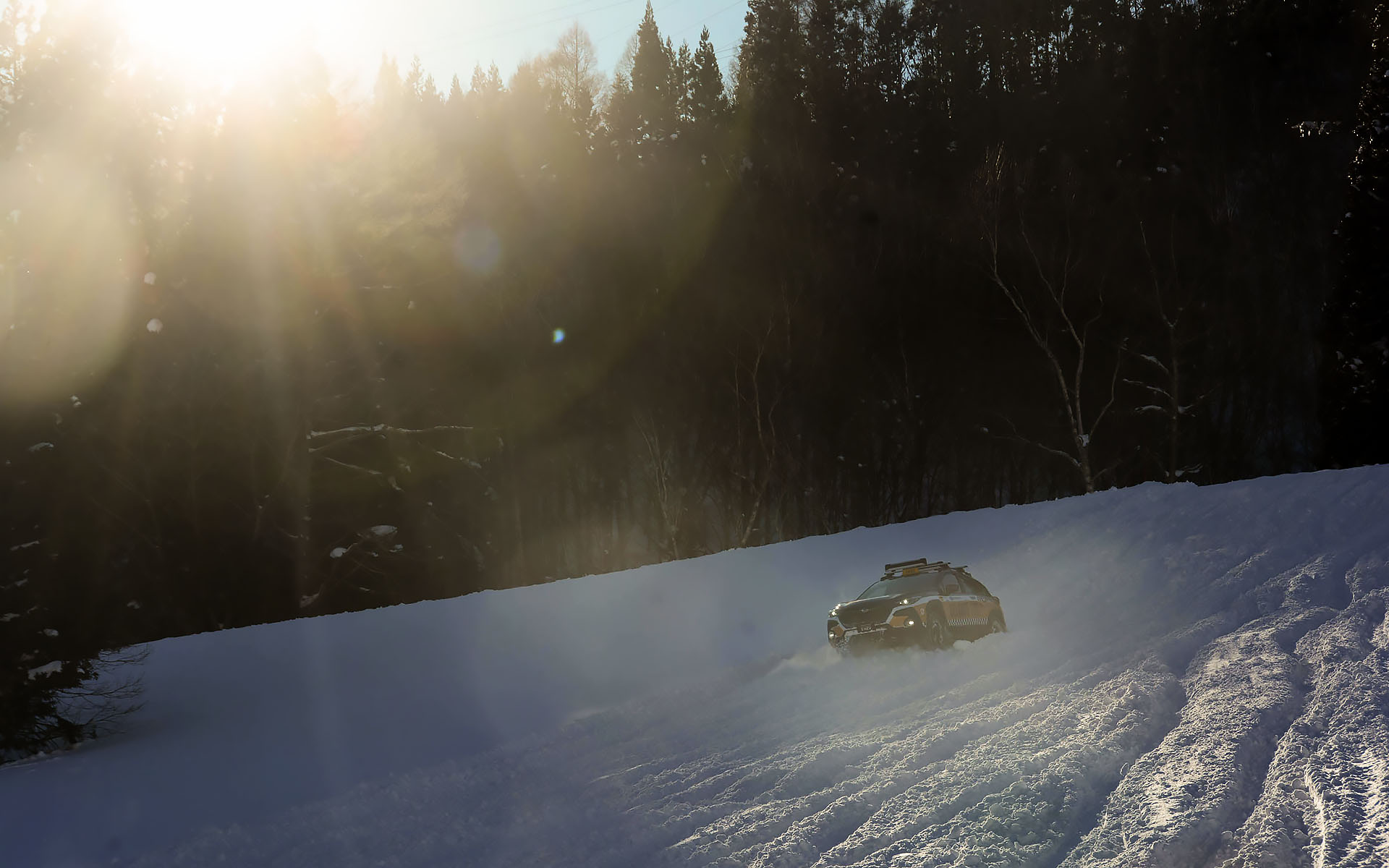 特設コースを走るゲレンデタクシー