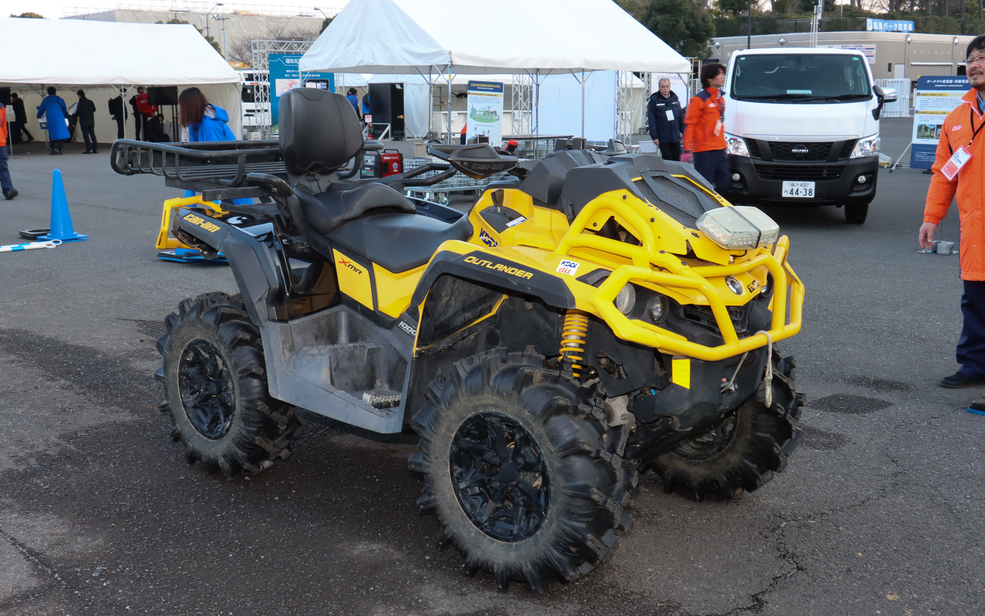 KDDIが保有する4輪バギー「OUTLANDER Hmr 1000R」。能登半島地震では主に燃料輸送などに活用された