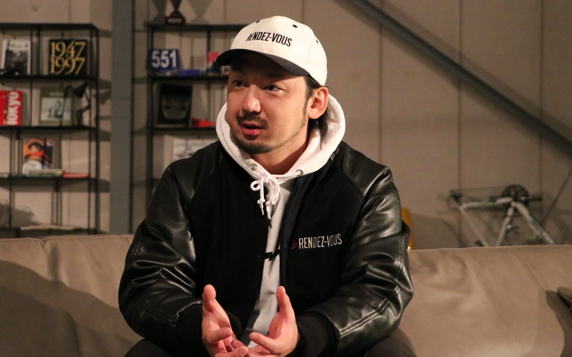 RENDEZ-VOUSのサービスは、日経トレンディの「スタートアップ大賞2023」、週刊東洋経済の「すごいベンチャー企業100」、日経クロストレンドの「未来の市場をつくる100社」などに選出されている