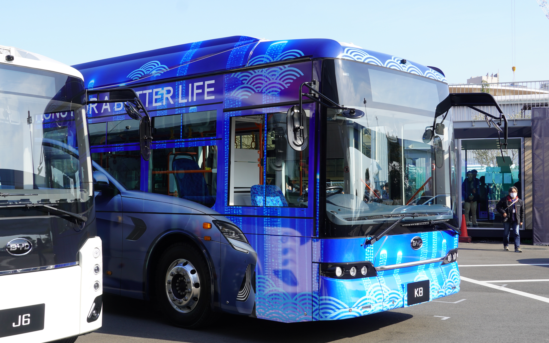 大型バス「K8」もすでに導入されているモデル