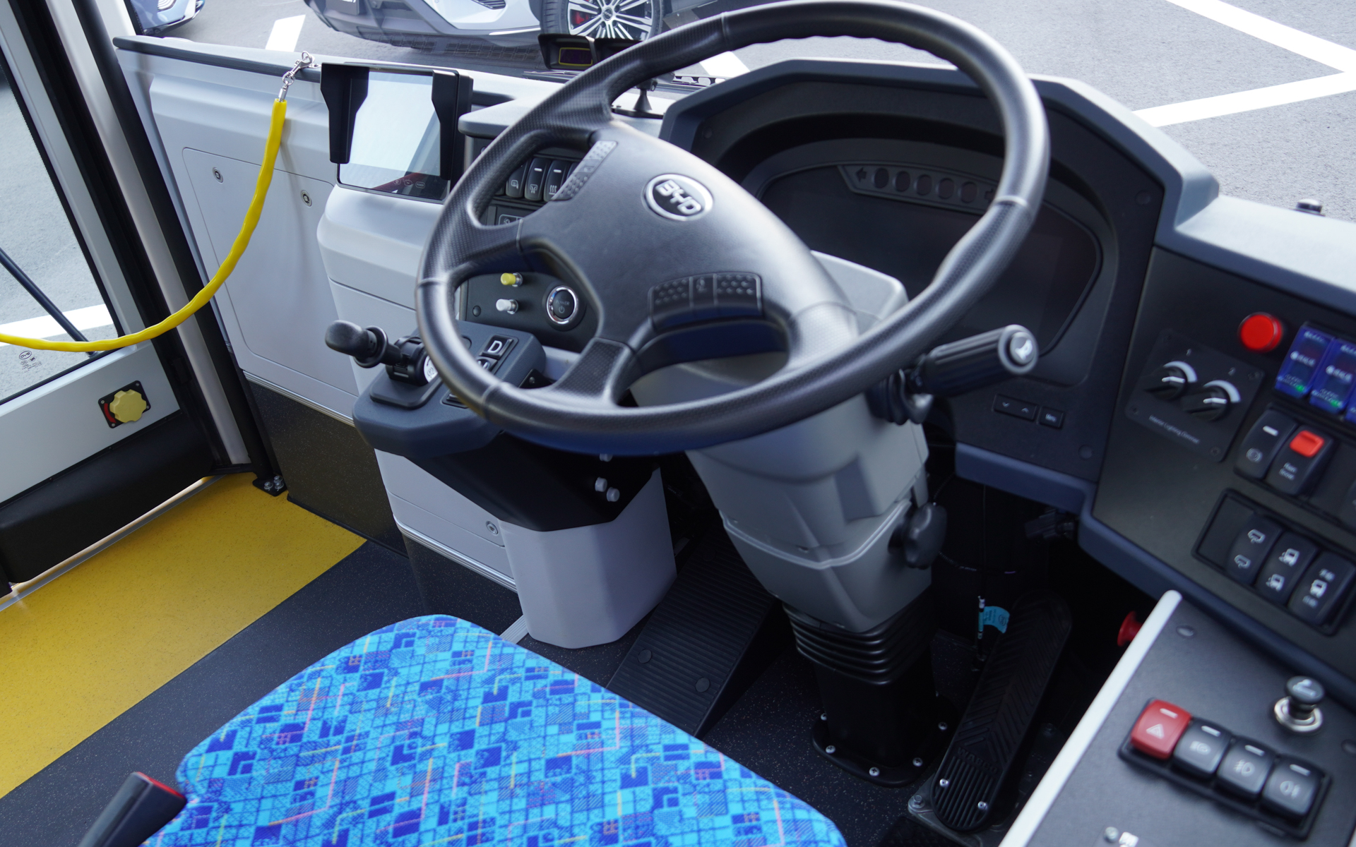 大型バス「K8」もすでに導入されているモデル