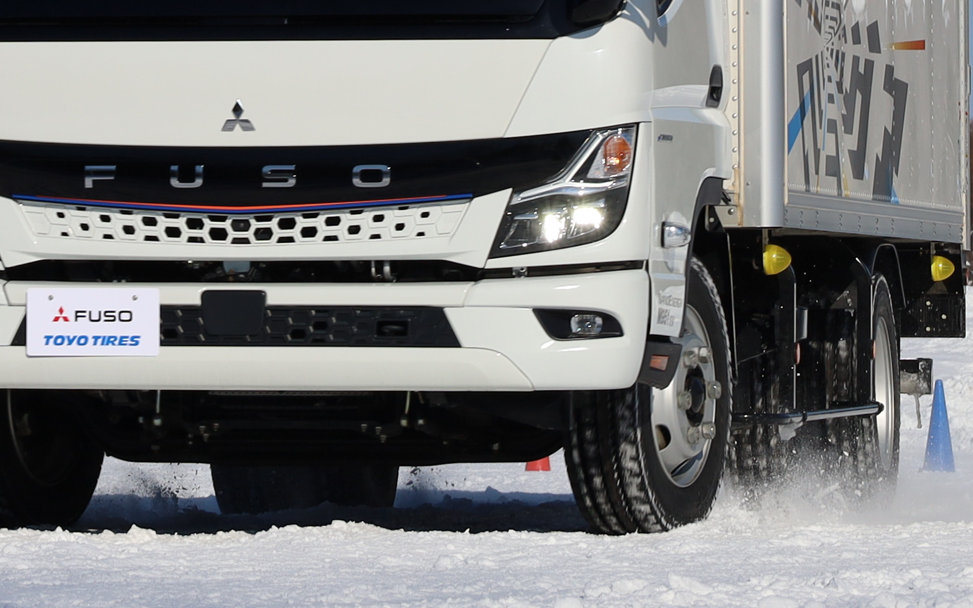 NANOENERGY M951 EVは前輪の横方向のグリップもよいように感じた