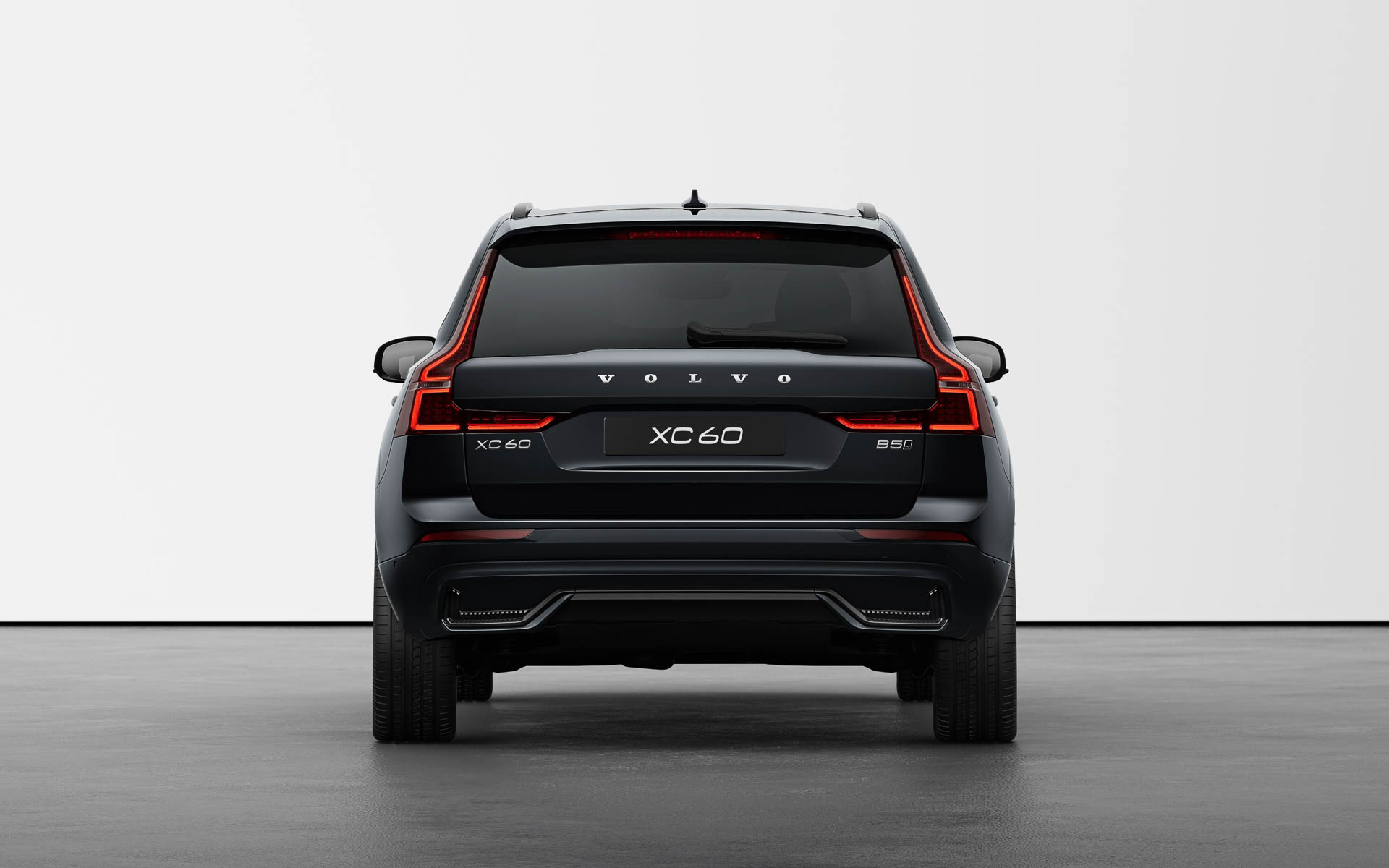 XC60 Ultra B5 AWD Dark Edition