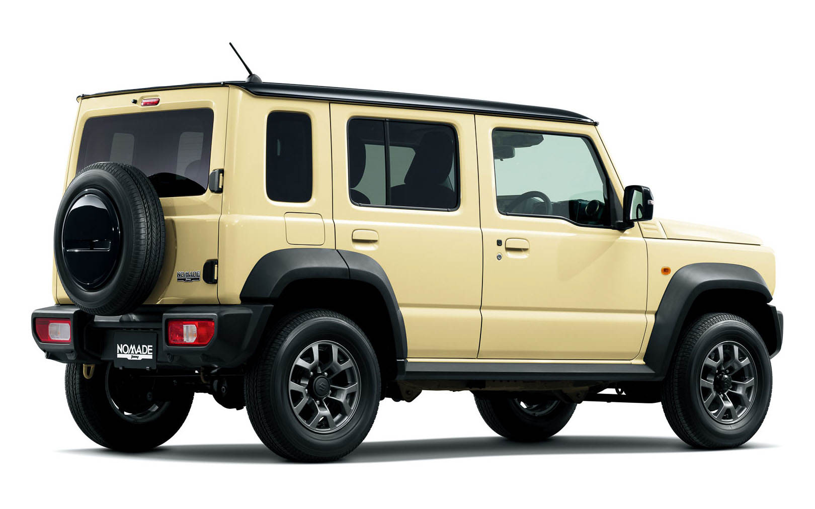 新型ジムニー ノマド シフォンアイボリーメタリック2 ブラック2トーンルーフ