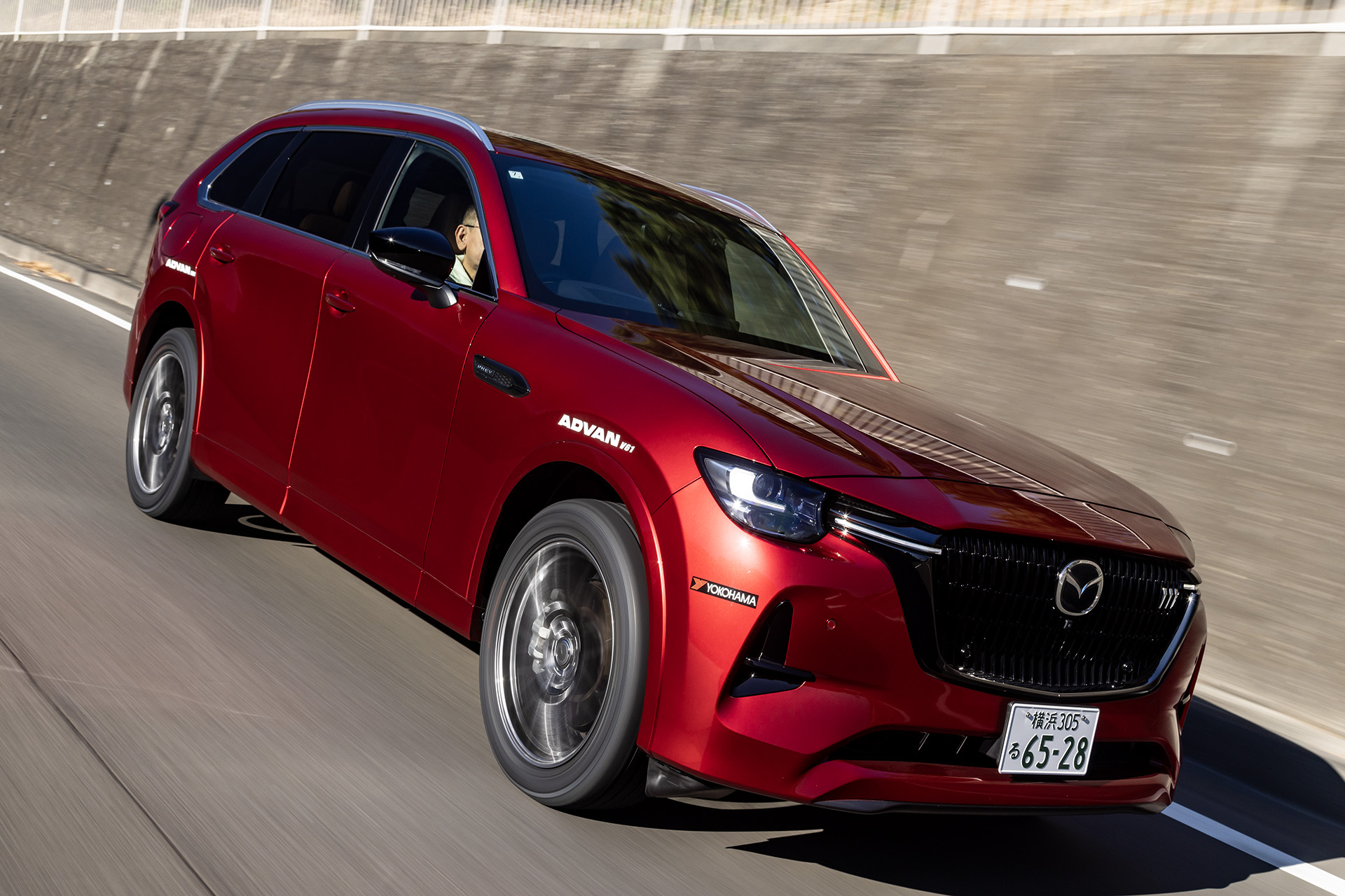 ドライとウェットの性能をバランスさせつつ、転がり抵抗も低減させていて、よく転がるのが印象的