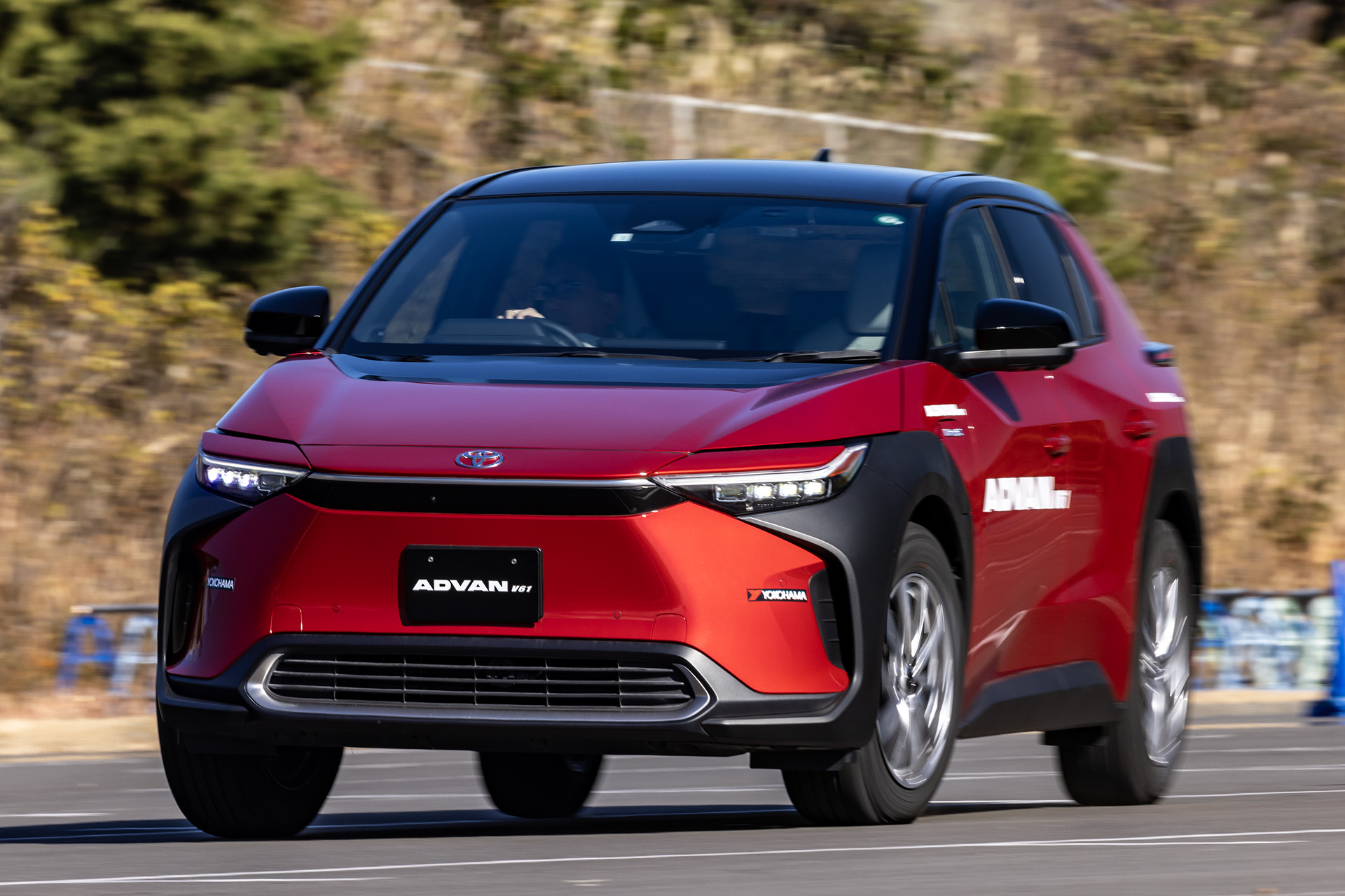 垂直方向の入力も一発で収めてくれる感覚だ