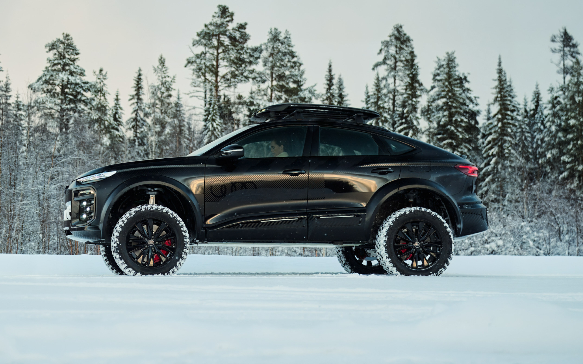 Q6 e-tronオフロードコンセプト