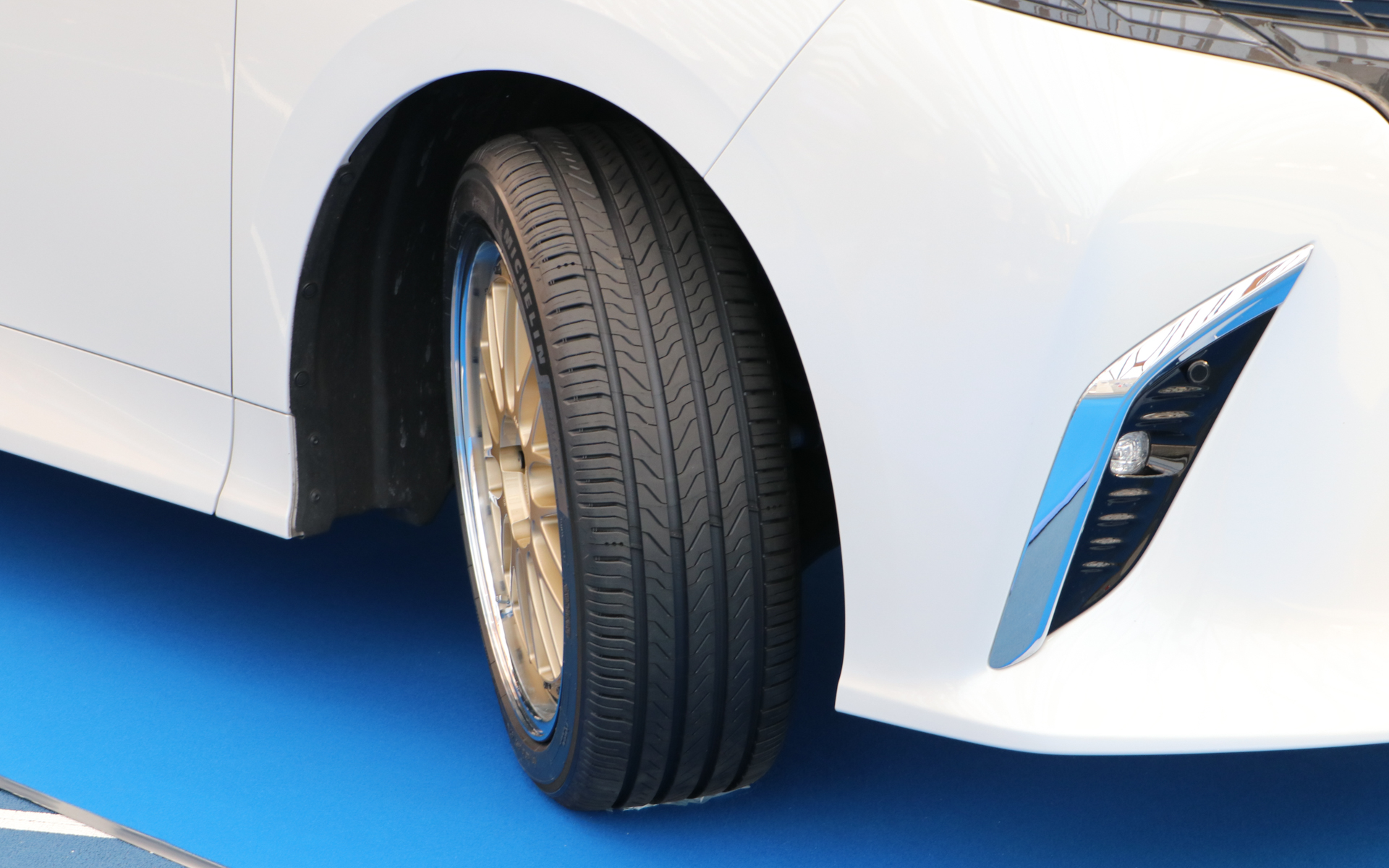 ミニバンにも適合するプライマシー5