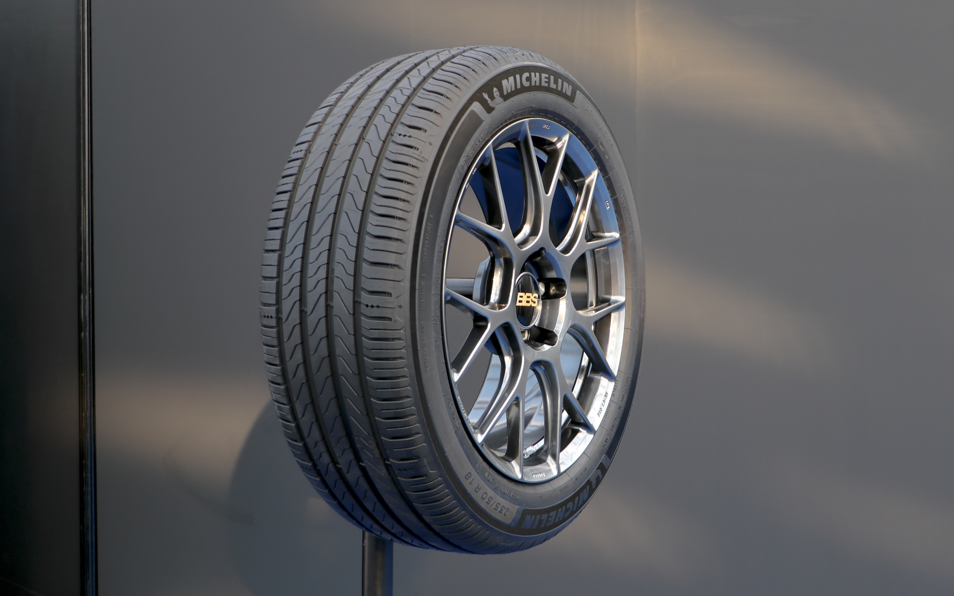 ウェット性能と静粛性を高次元でバランスさせたプライマシー5