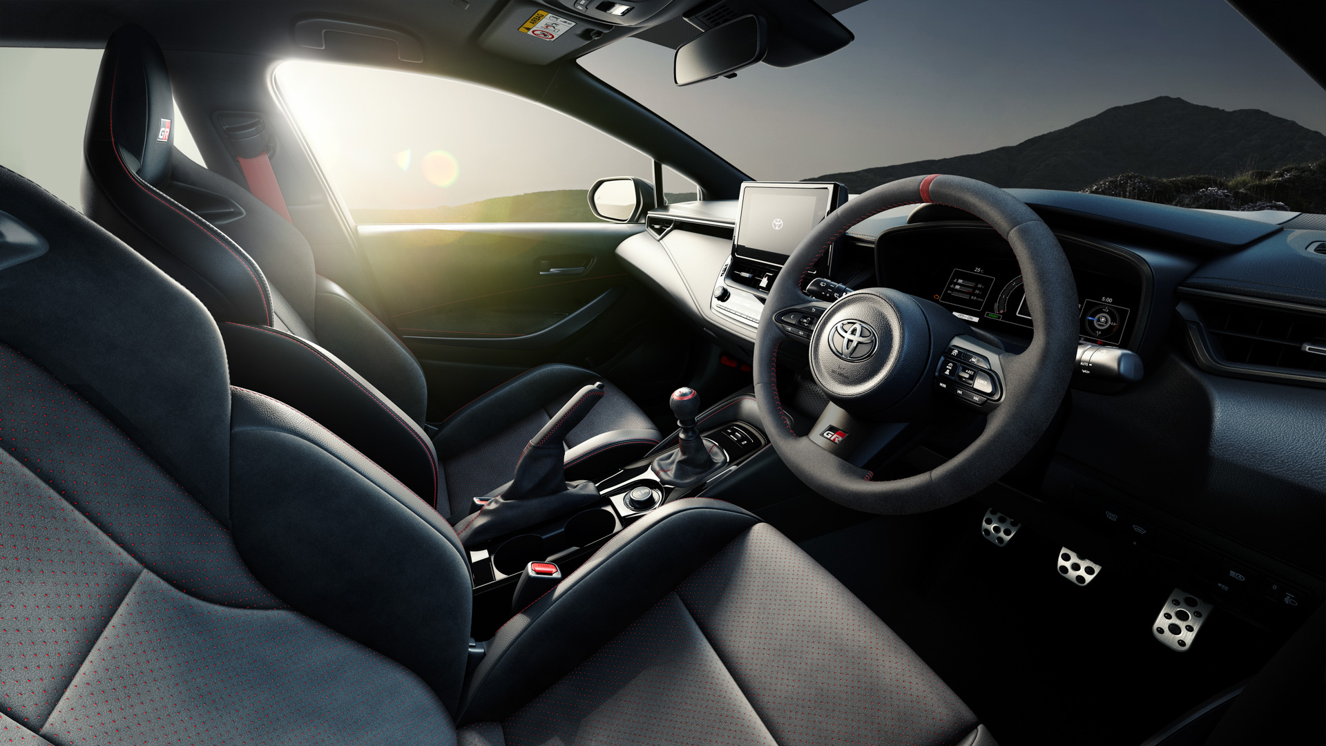 進化型「GRカローラ」