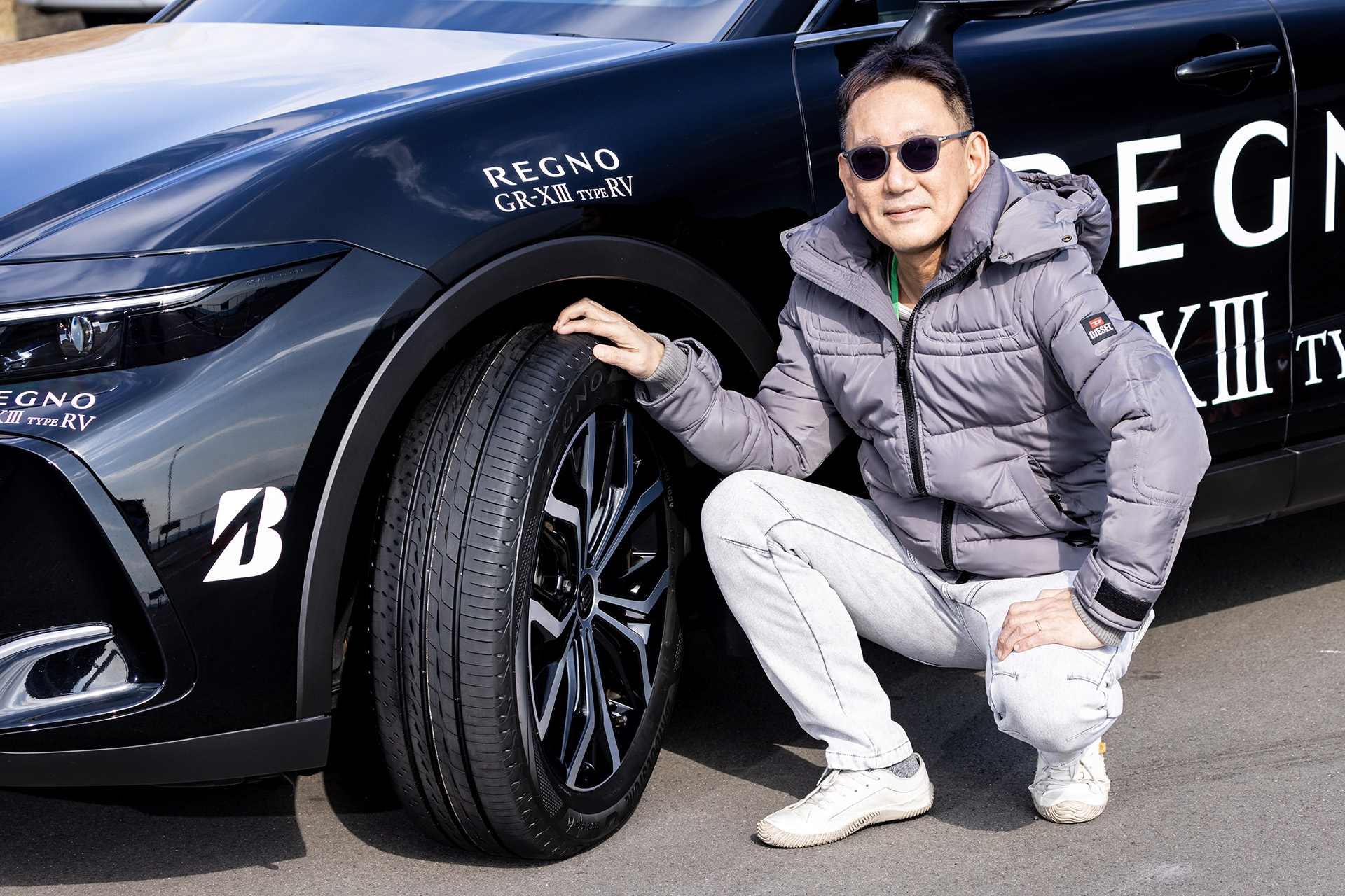 レグノ GR-XIII TYPE RVを、旧製品の「レグノ GRVII」と比較試乗