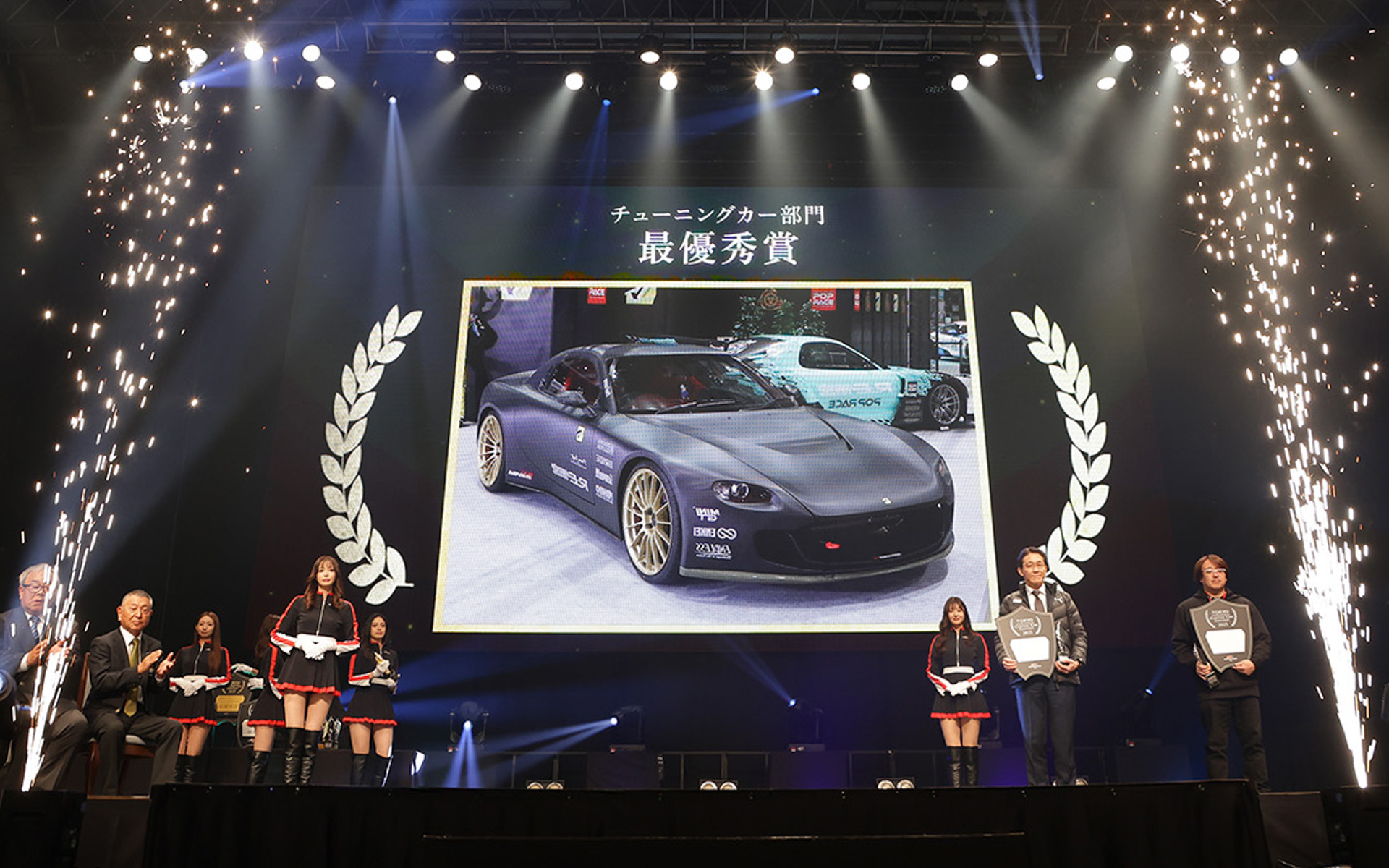 チューニングカー部門 最優秀賞のRE雨宮「マツキヨ 刻 3ローター NA-7 by RE雨宮」