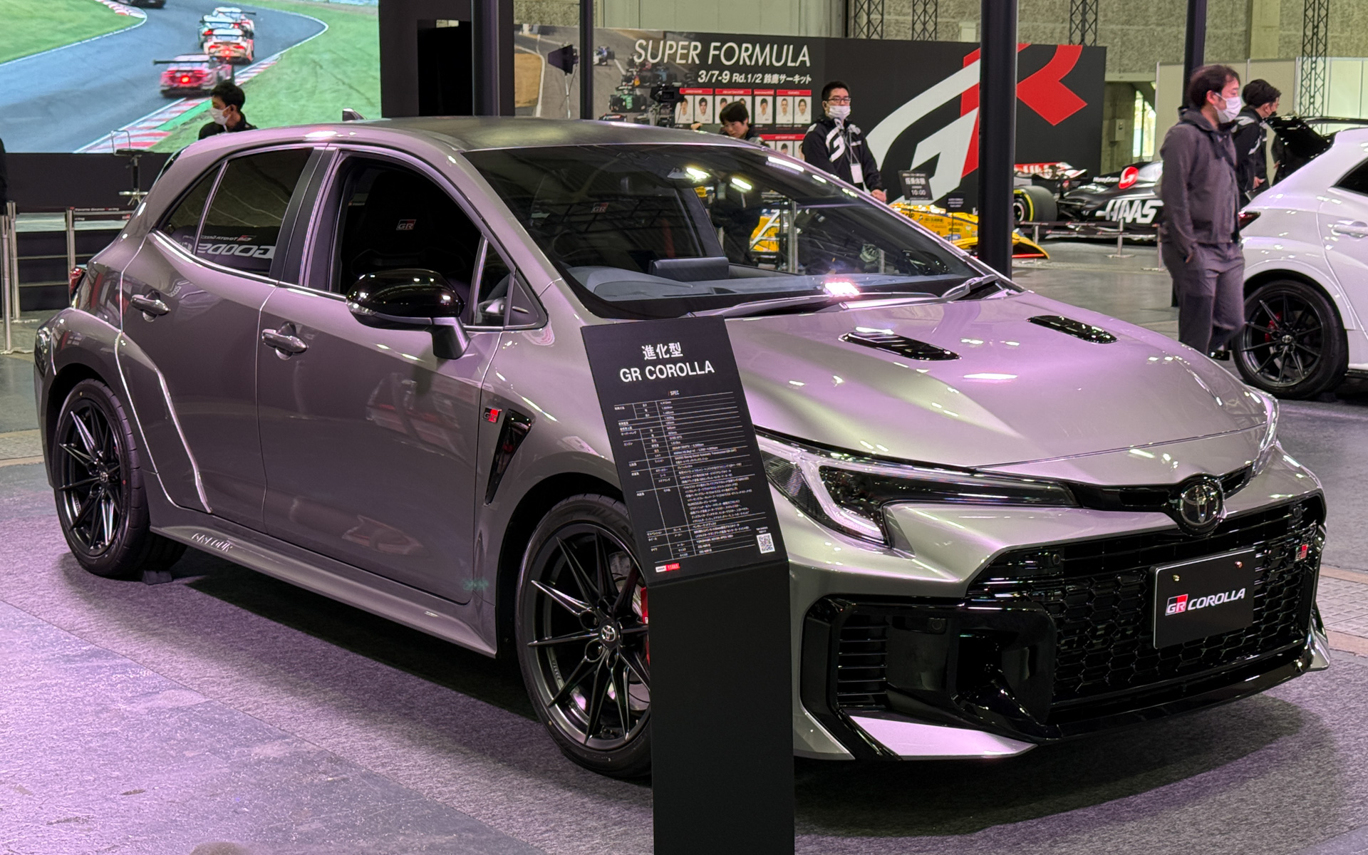 進化型「GRカローラ RZ」