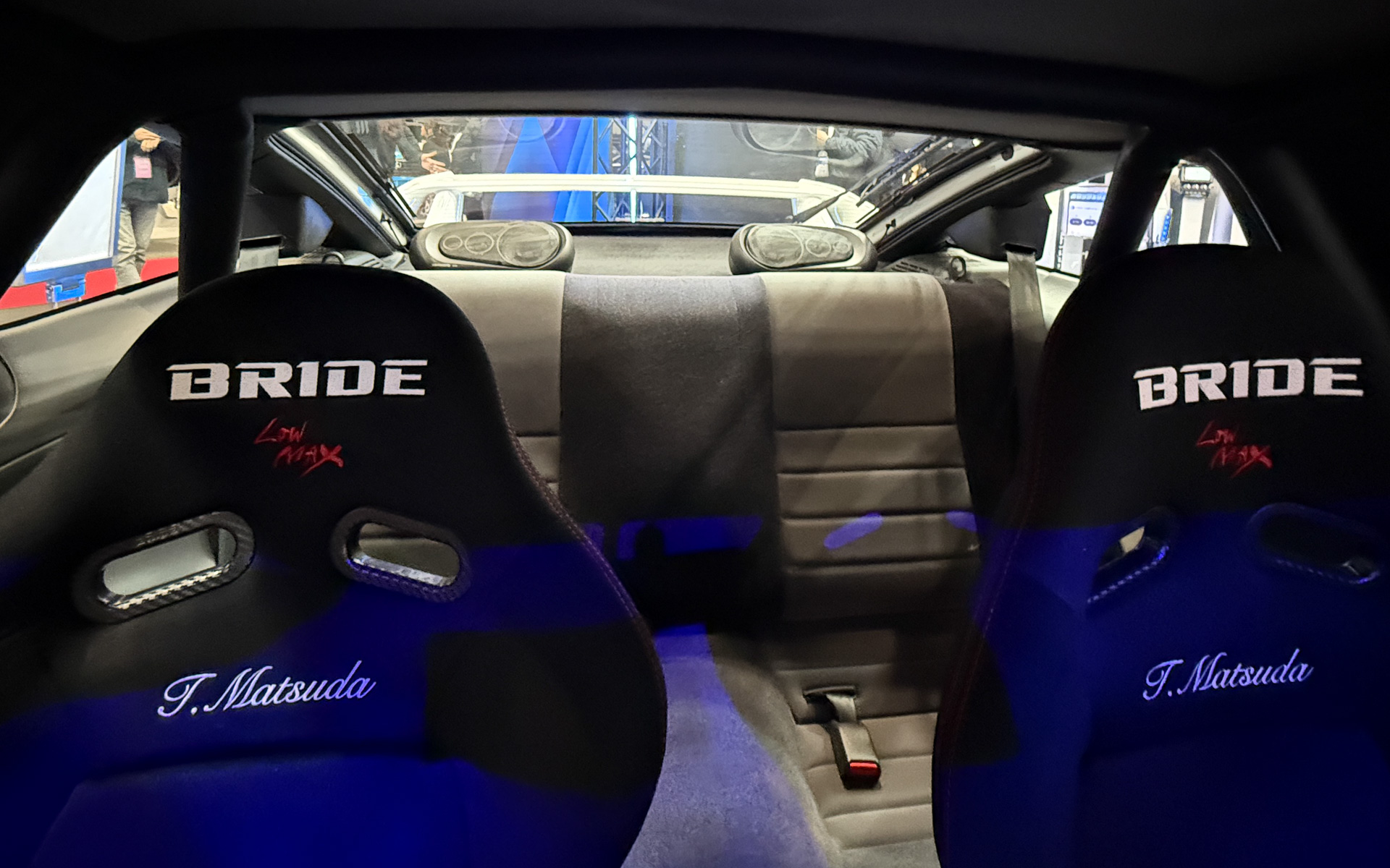 旧車と最新オーディオの組み合わせによるフィット感を確認できる