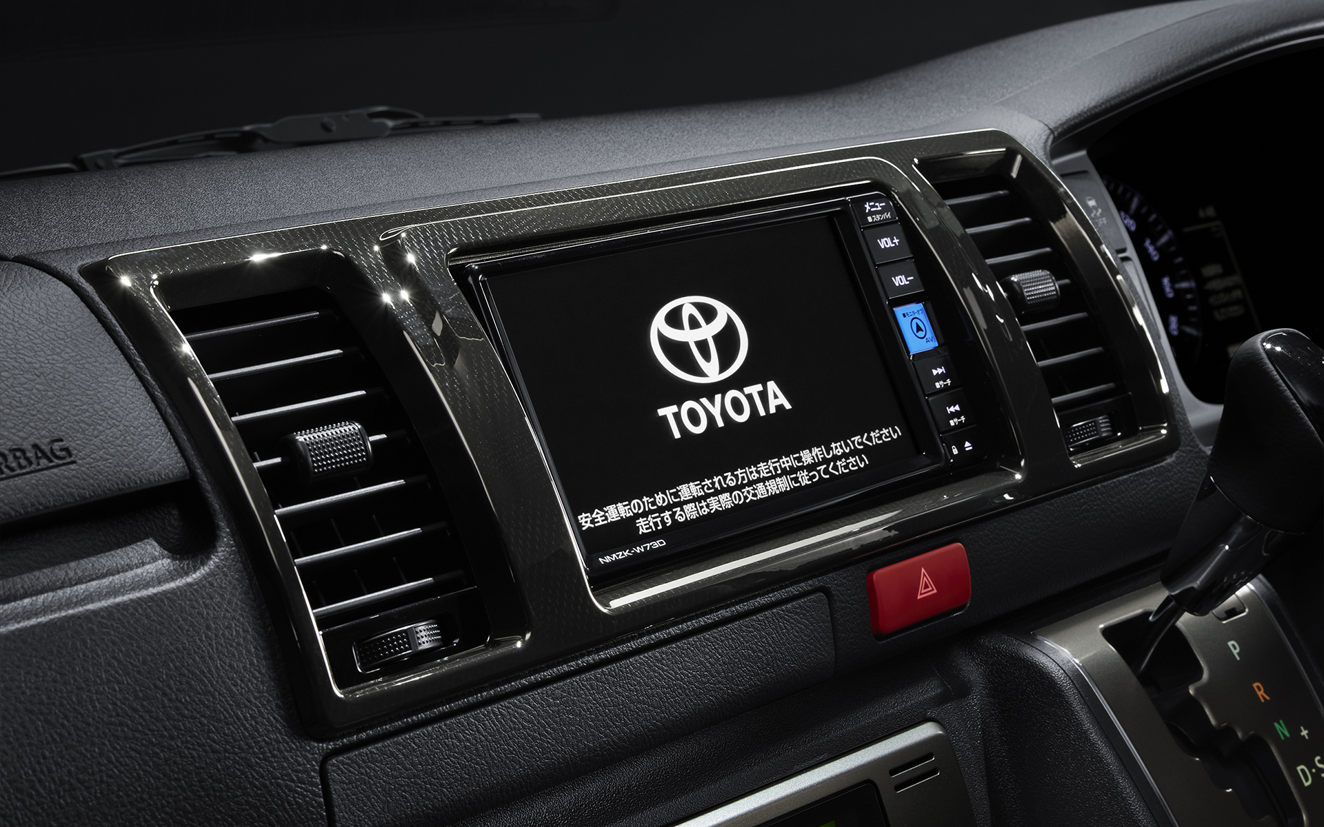 インストルメントパネルアッパー部（カーボン調加飾）