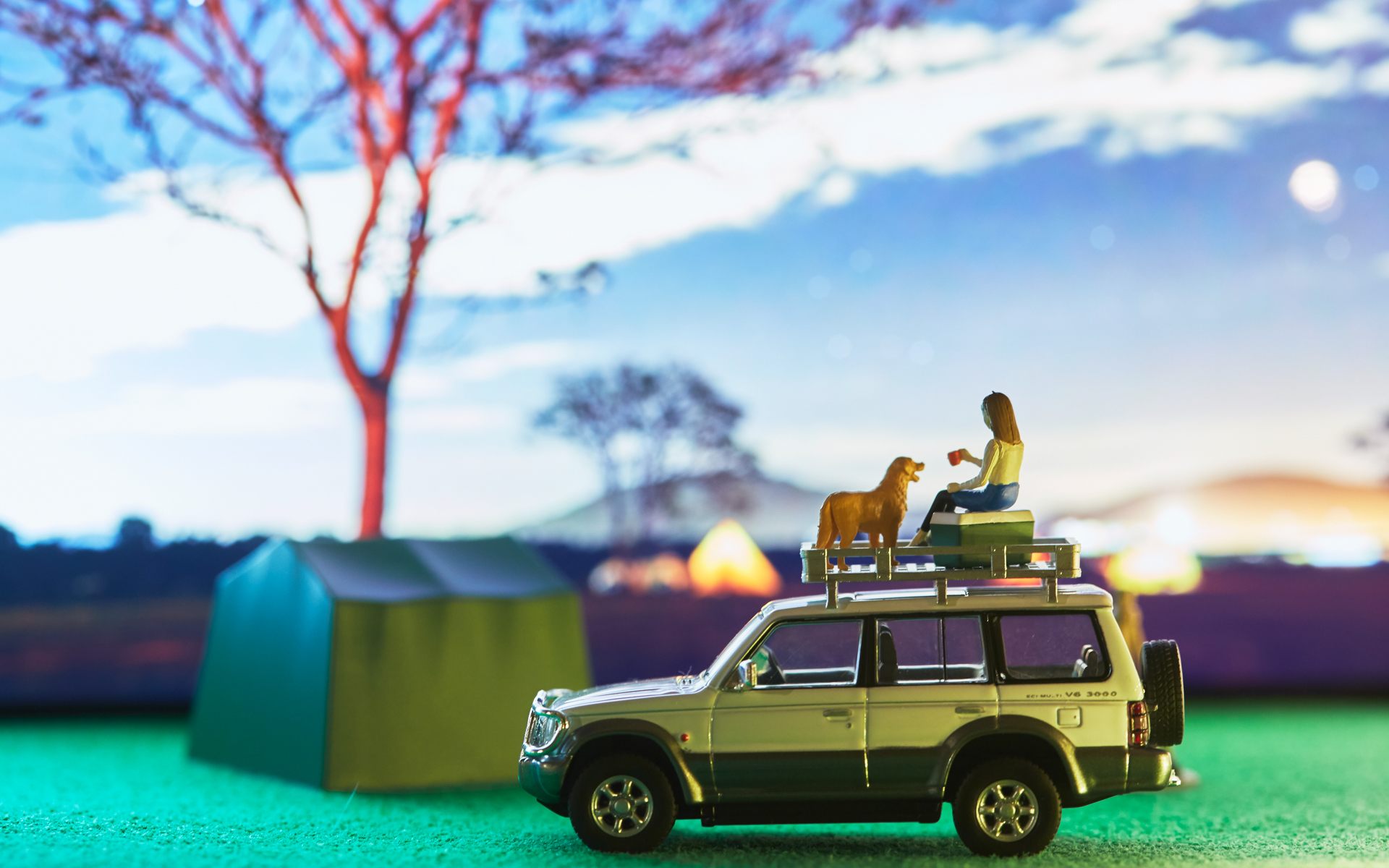 背景はPCの画面やポスターなどを使っても