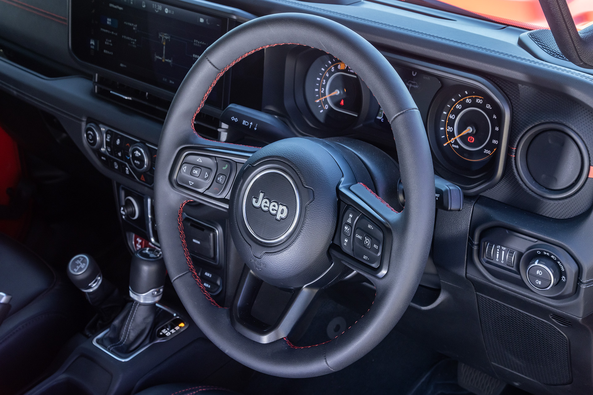 テクノレザーステアリング ホイール