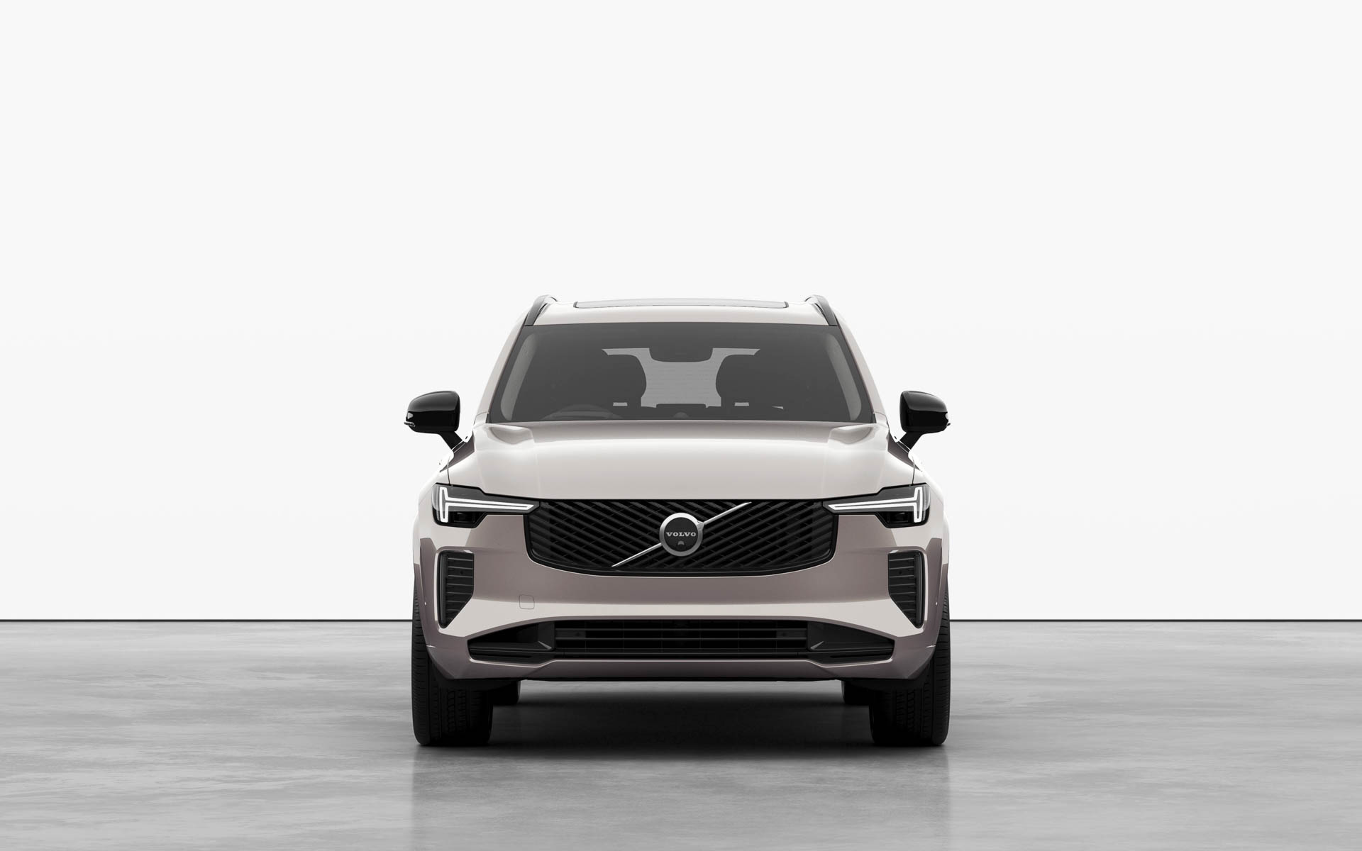 新型XC90 T8 AWD plug-in hybrid