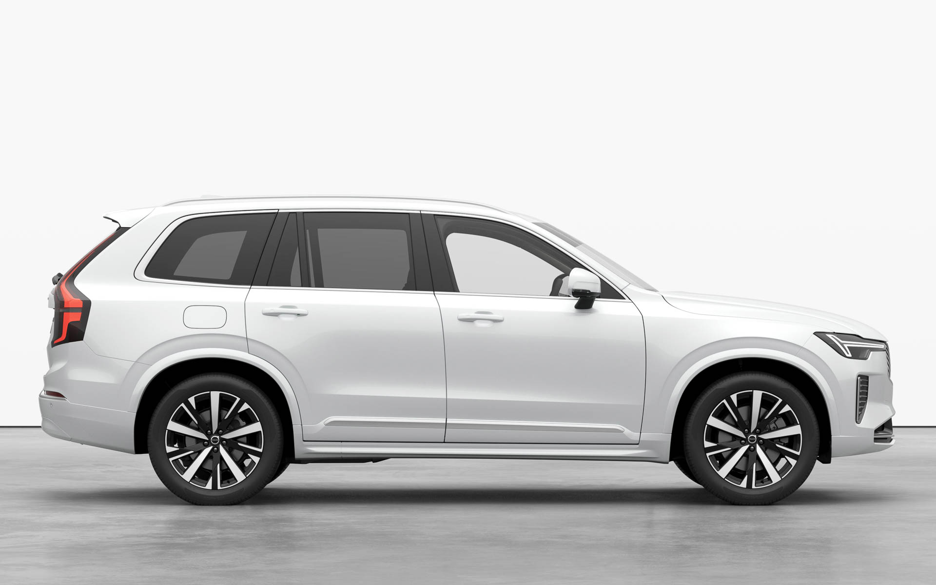 新型XC90 B5 AWD