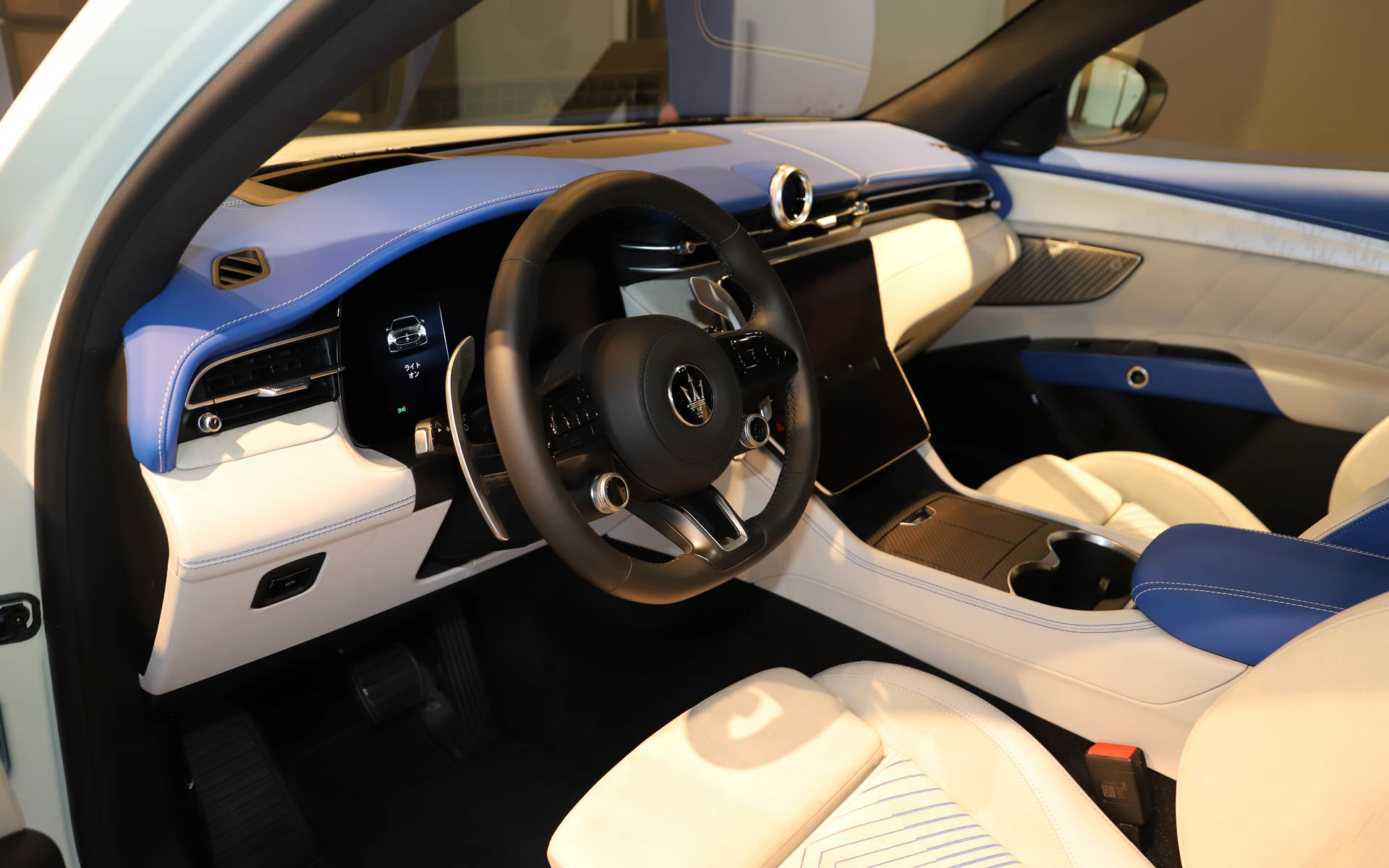 グレカーレ トロフェオ Pureness of Asiaのインテリア