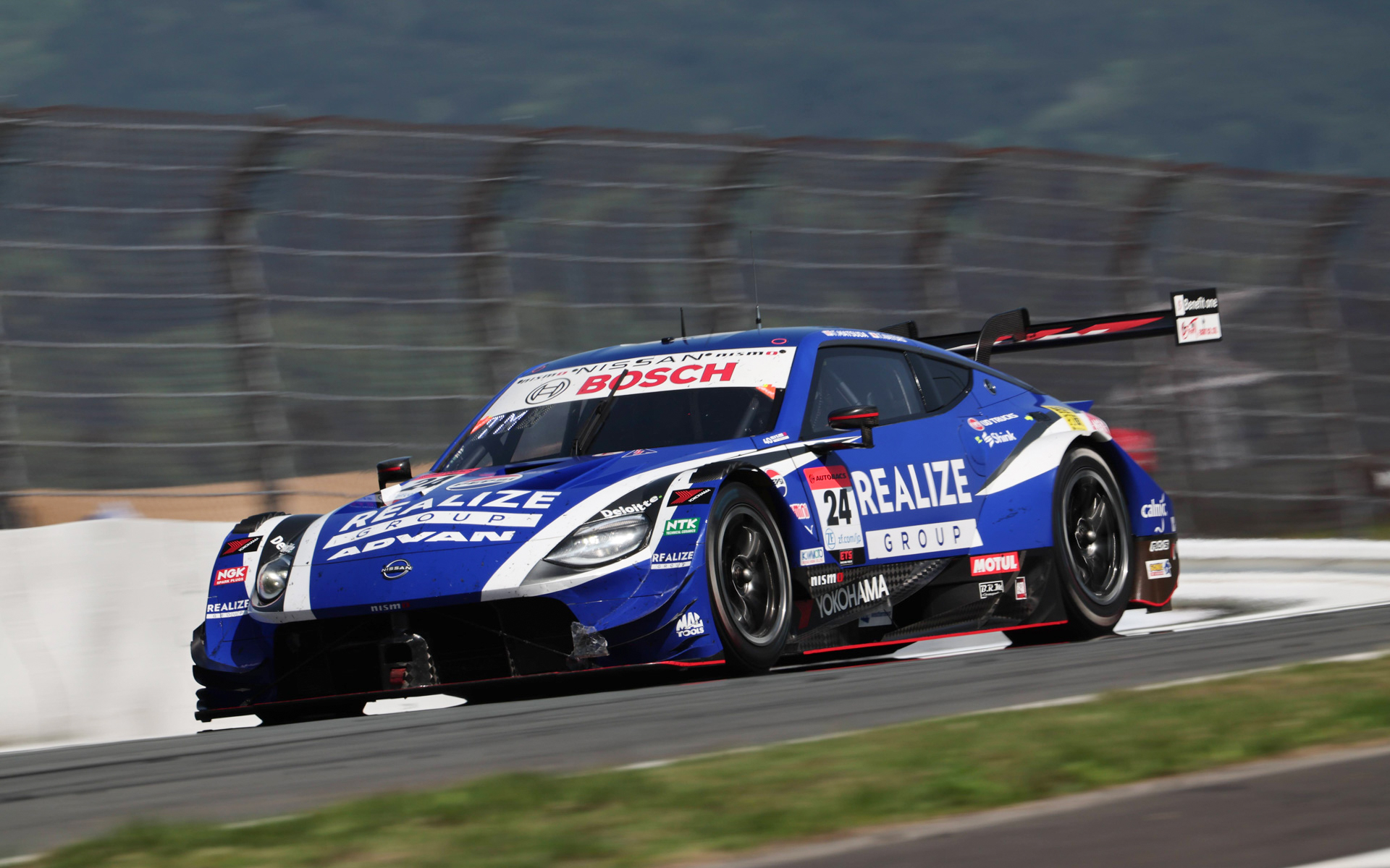 SUPER GT GT500クラス KONDO RACING「リアライズコーポレーション ADVAN Z」（画像は2024年のもの）