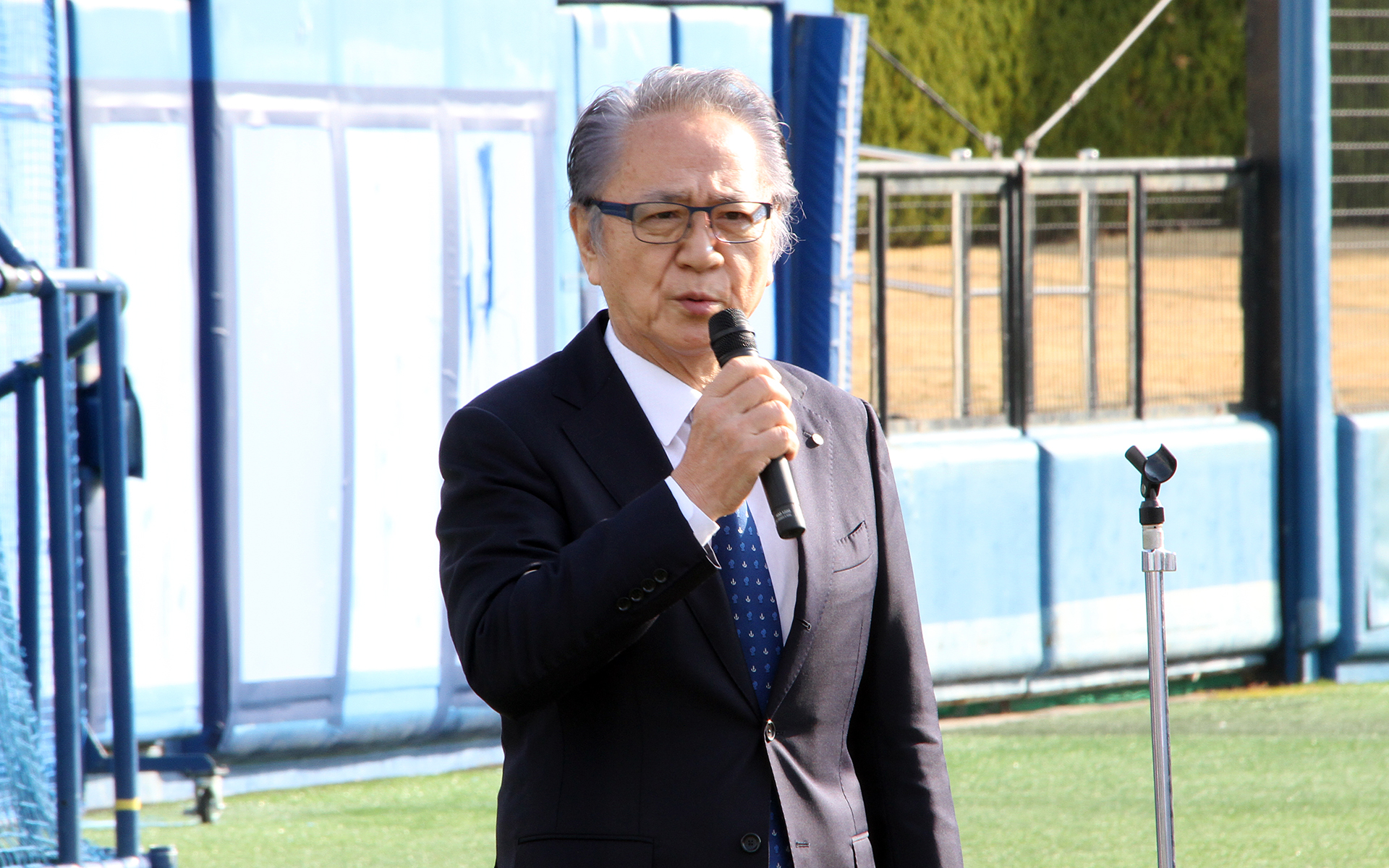 横須賀市長の上地克明氏