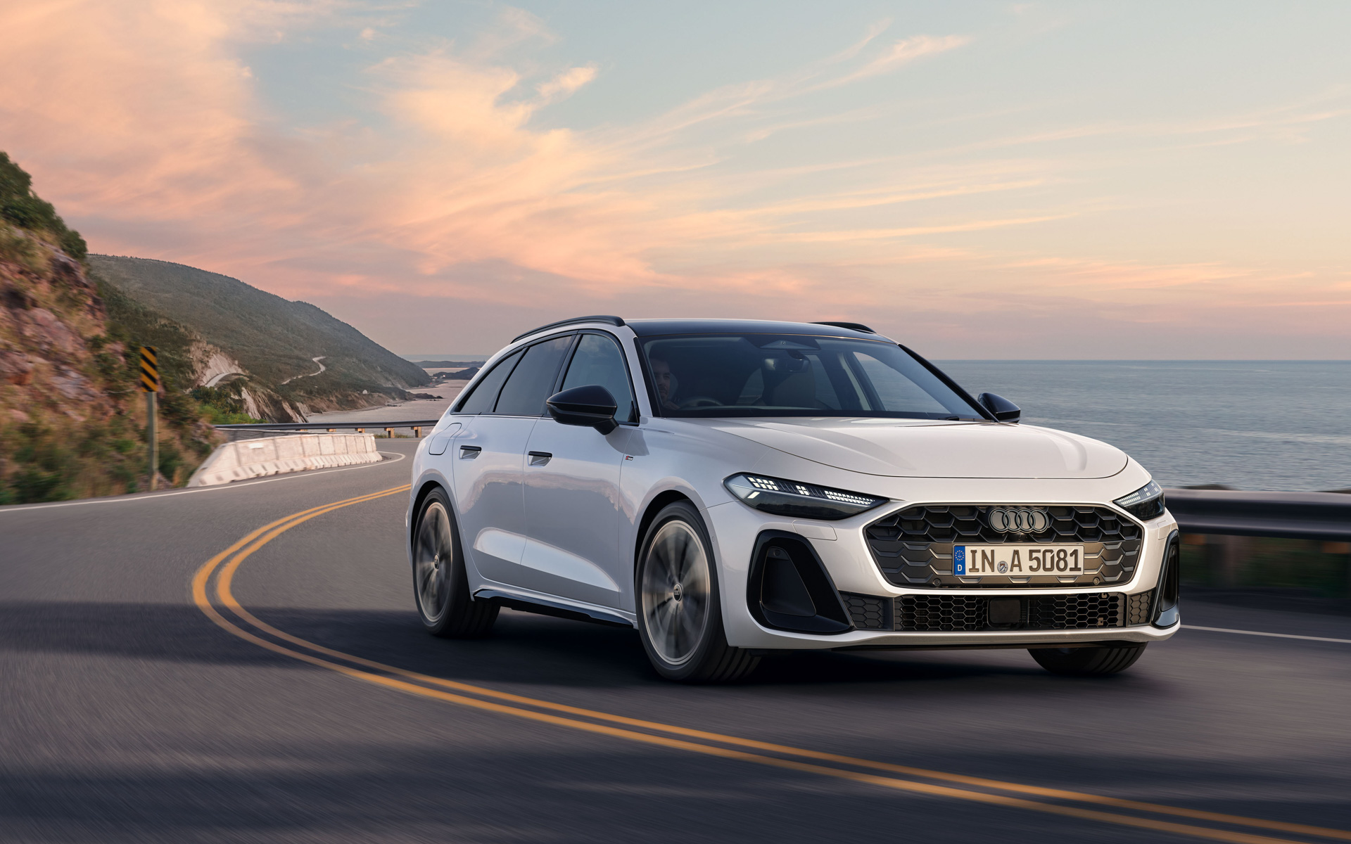 新型A5アバント