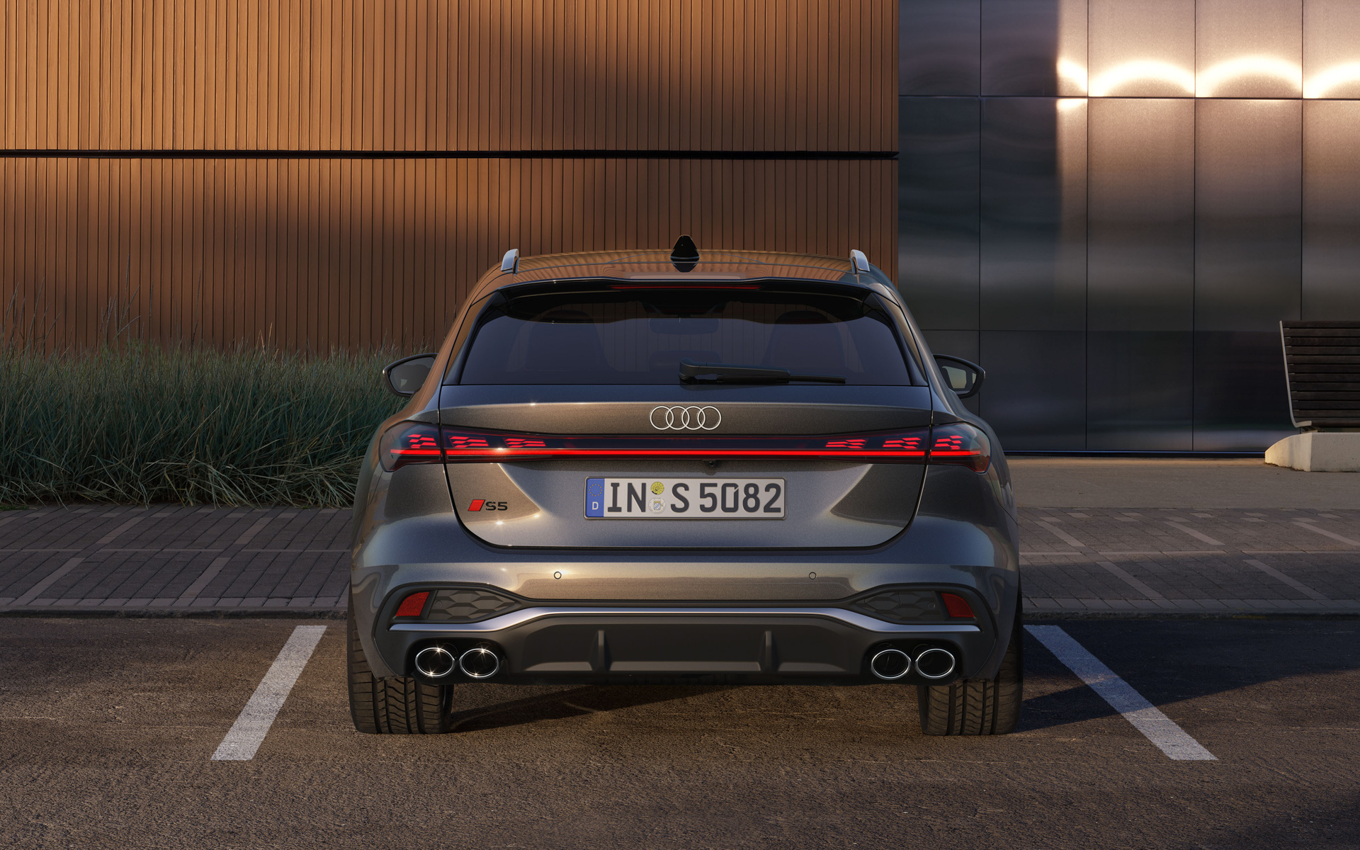 新型S5アバント