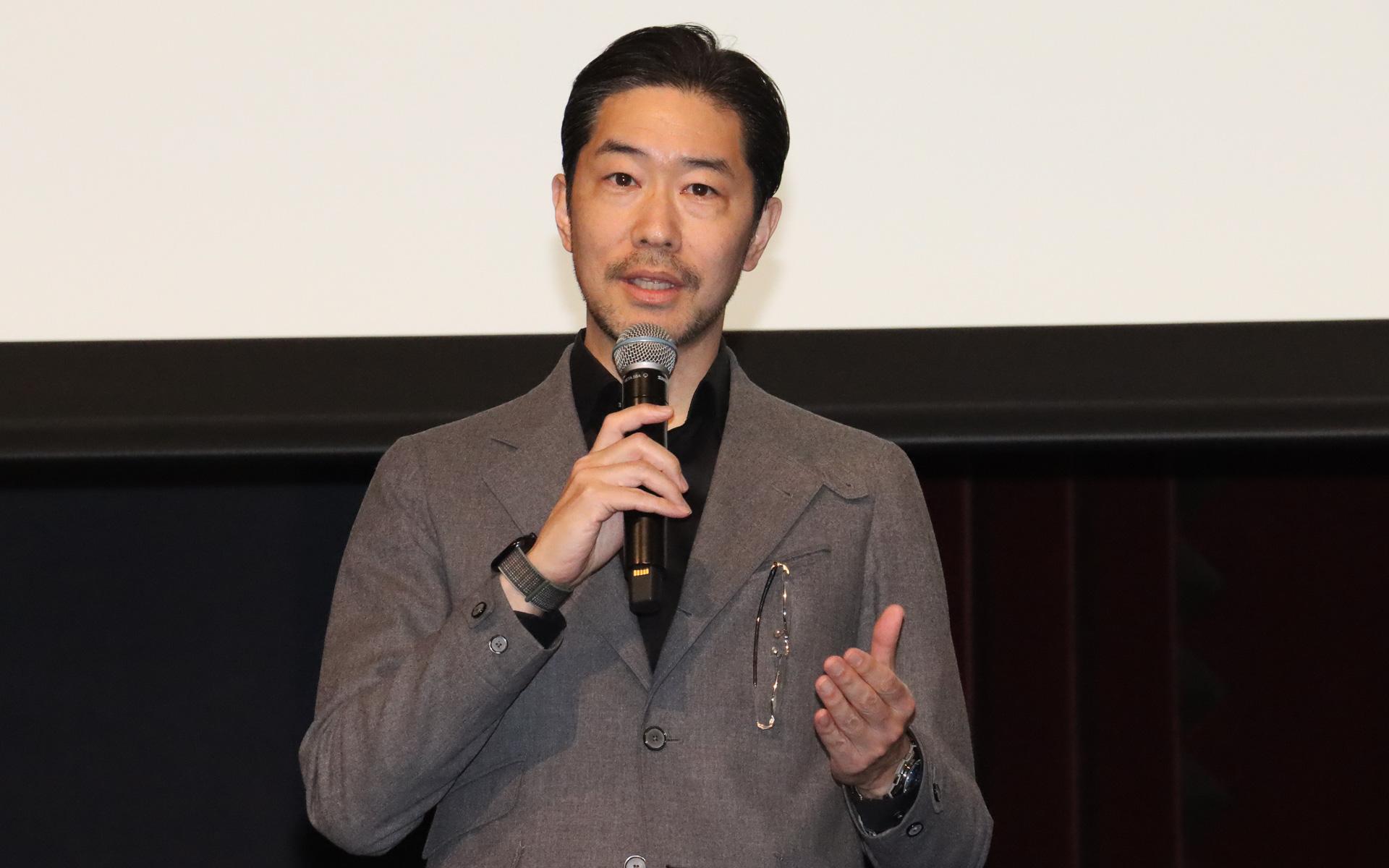 ラーン ウィズ ポルシェを続ける意義を説明する黒岩部長