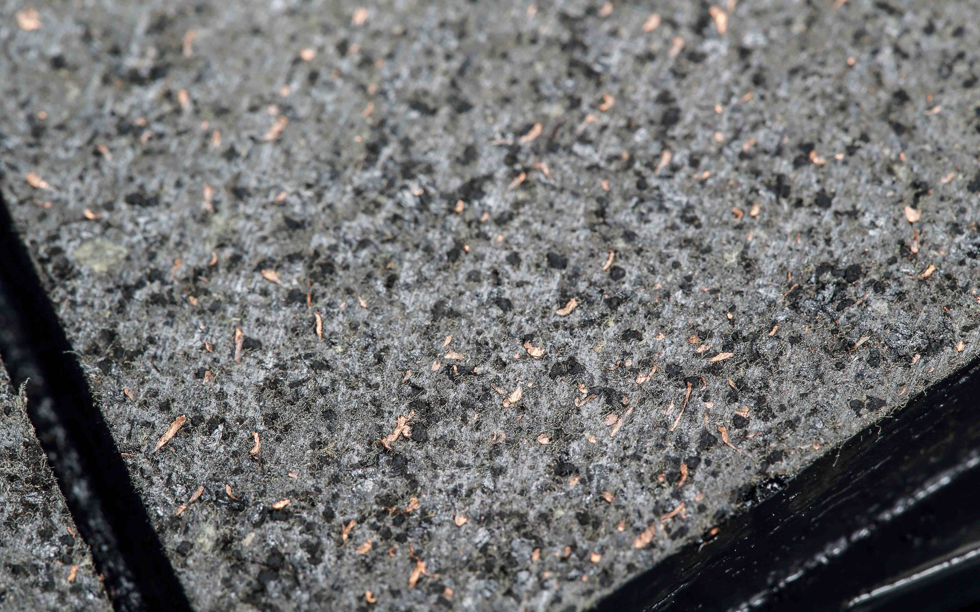 ノンスチール材を使用