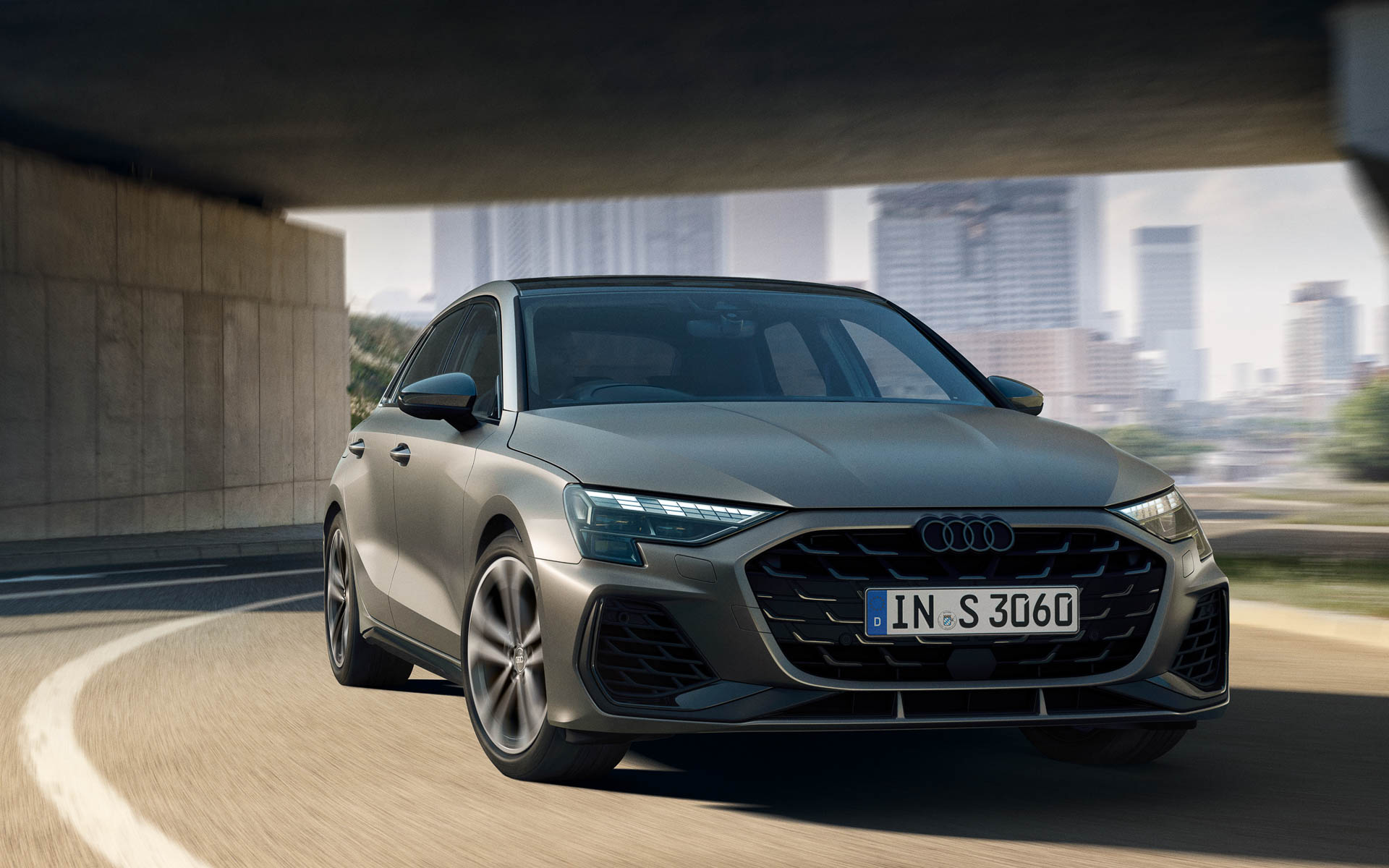 S3 ハッチバック