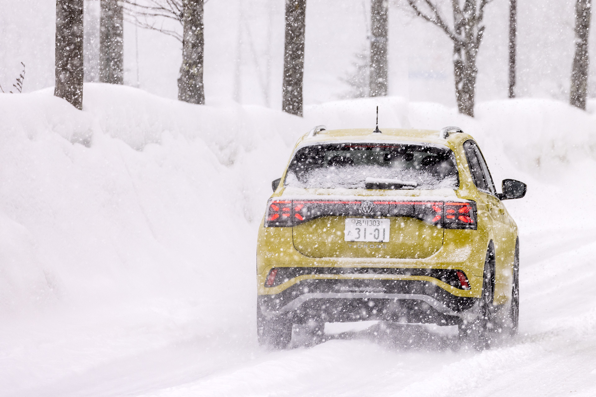 「シンクロウェザーは比較的グリップの限界が分かりやすいタイヤ」と藤島さん