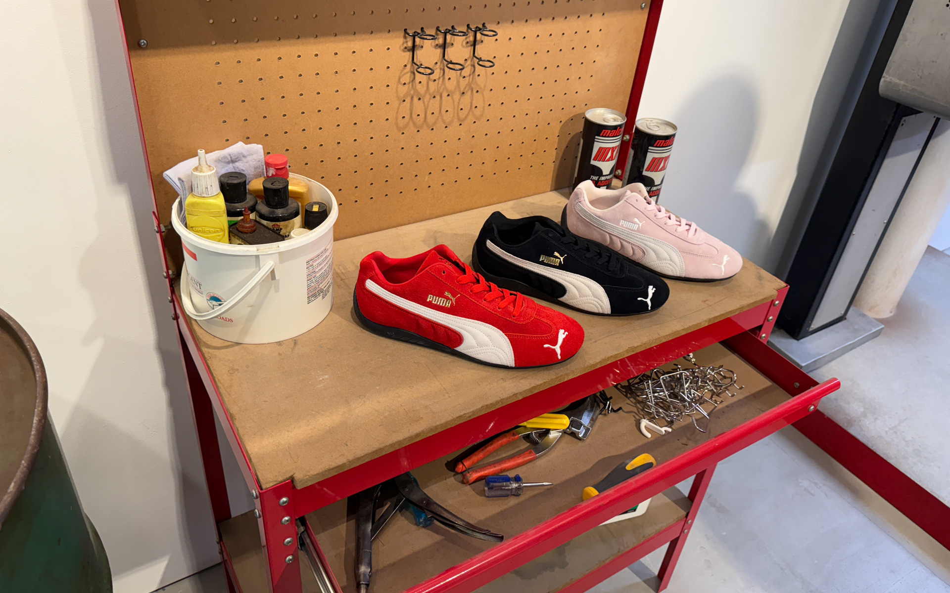 キャンペーンビジュアルを彷彿とさせる空間を用意