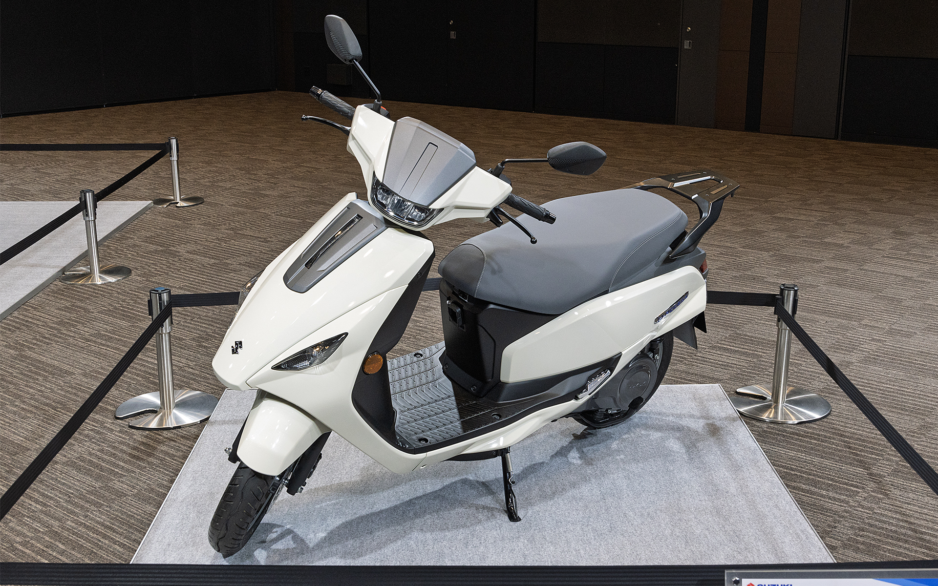 電動スクーターの「e-ACCESS（イーアクセス）」