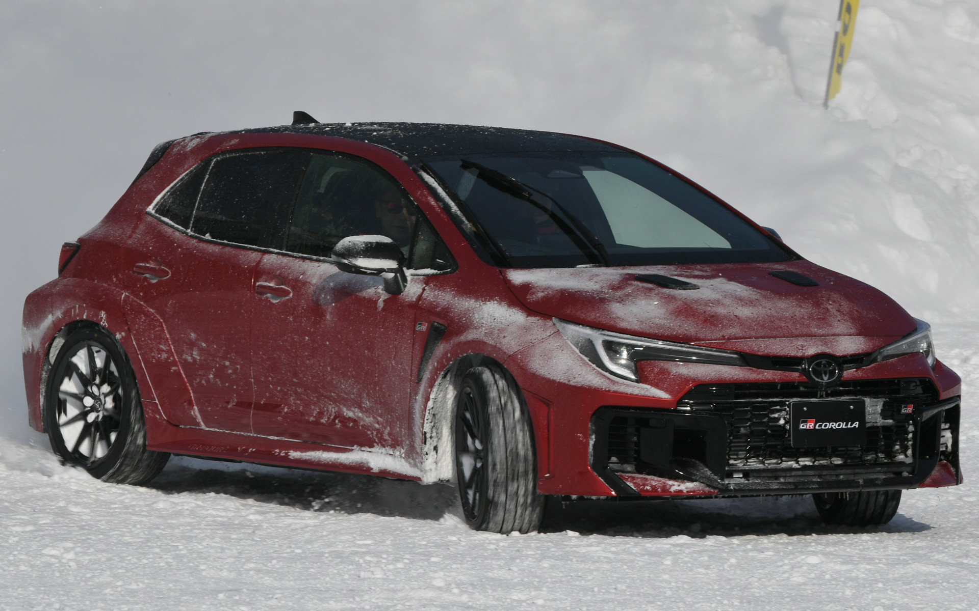 こちらは勝田範彦選手のデモラン。迫力のある走りを見せていた