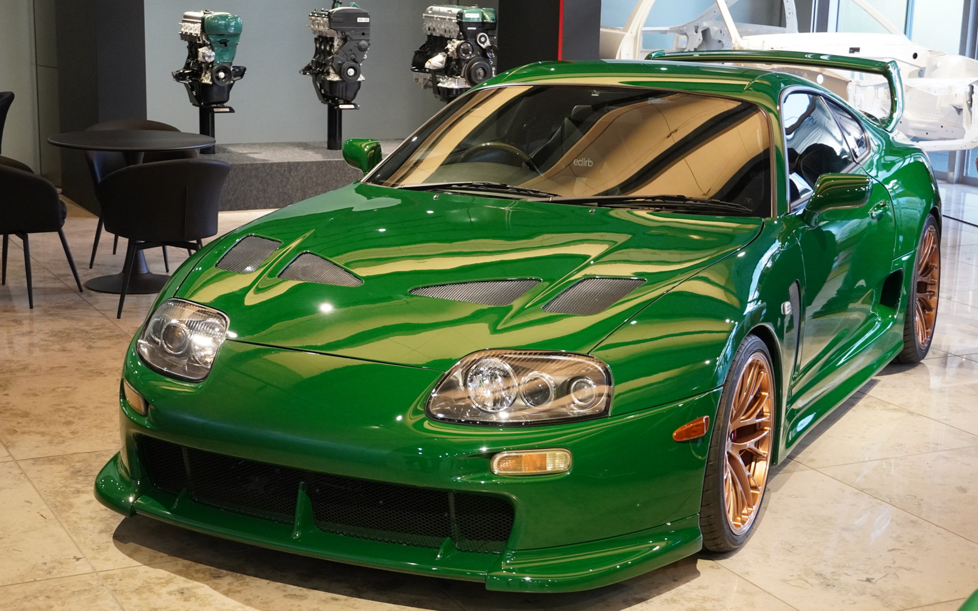 トムスによりレストアされた80スープラ