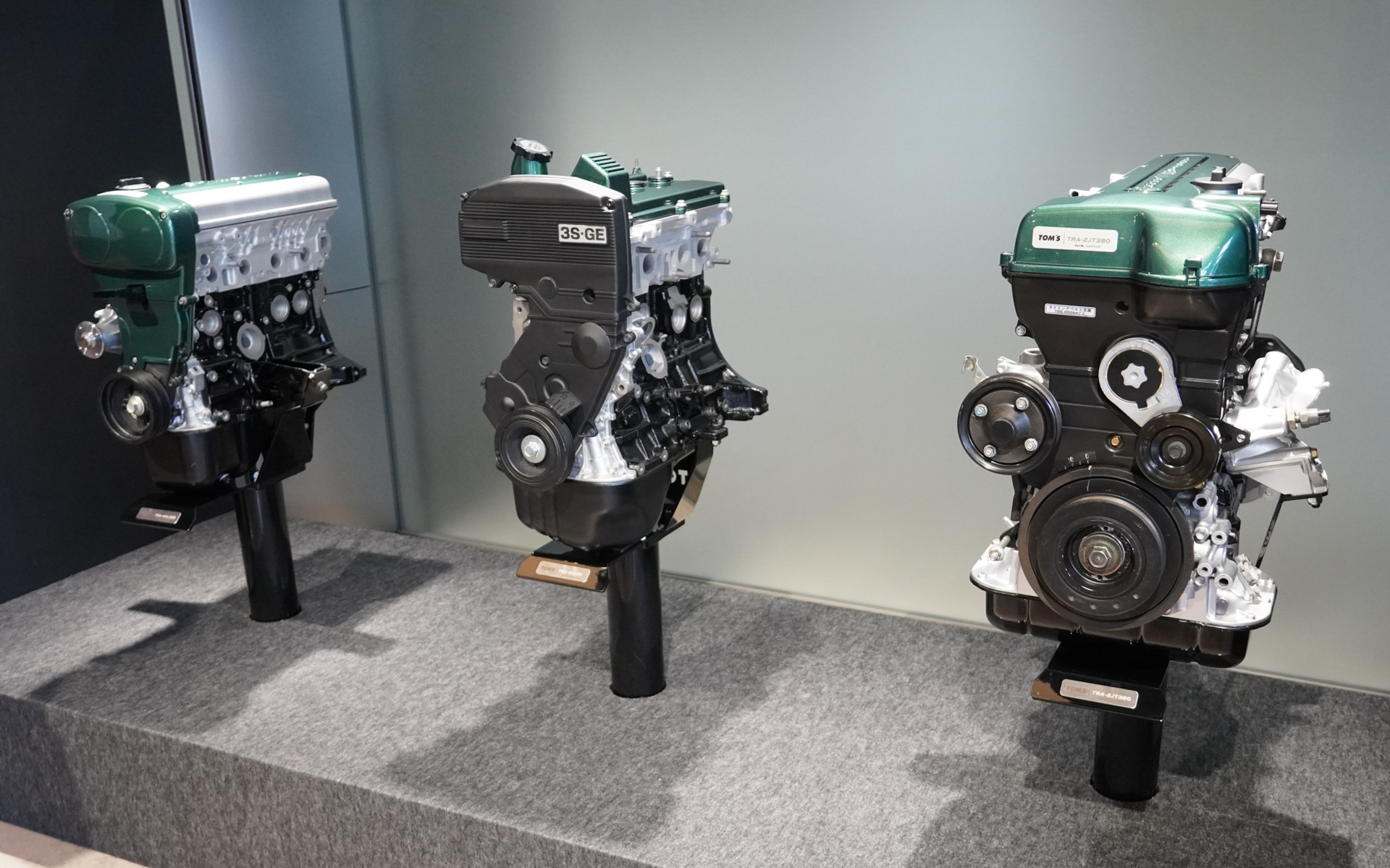 オートサロンにも展示した3つのエンジン