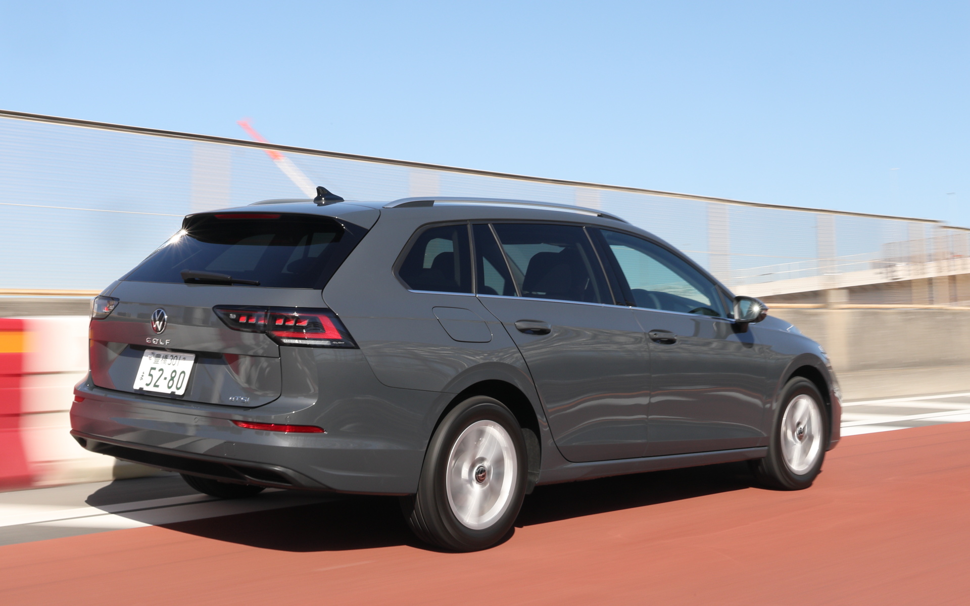 ゴルフ ヴァリアント eTSI Activeにも試乗