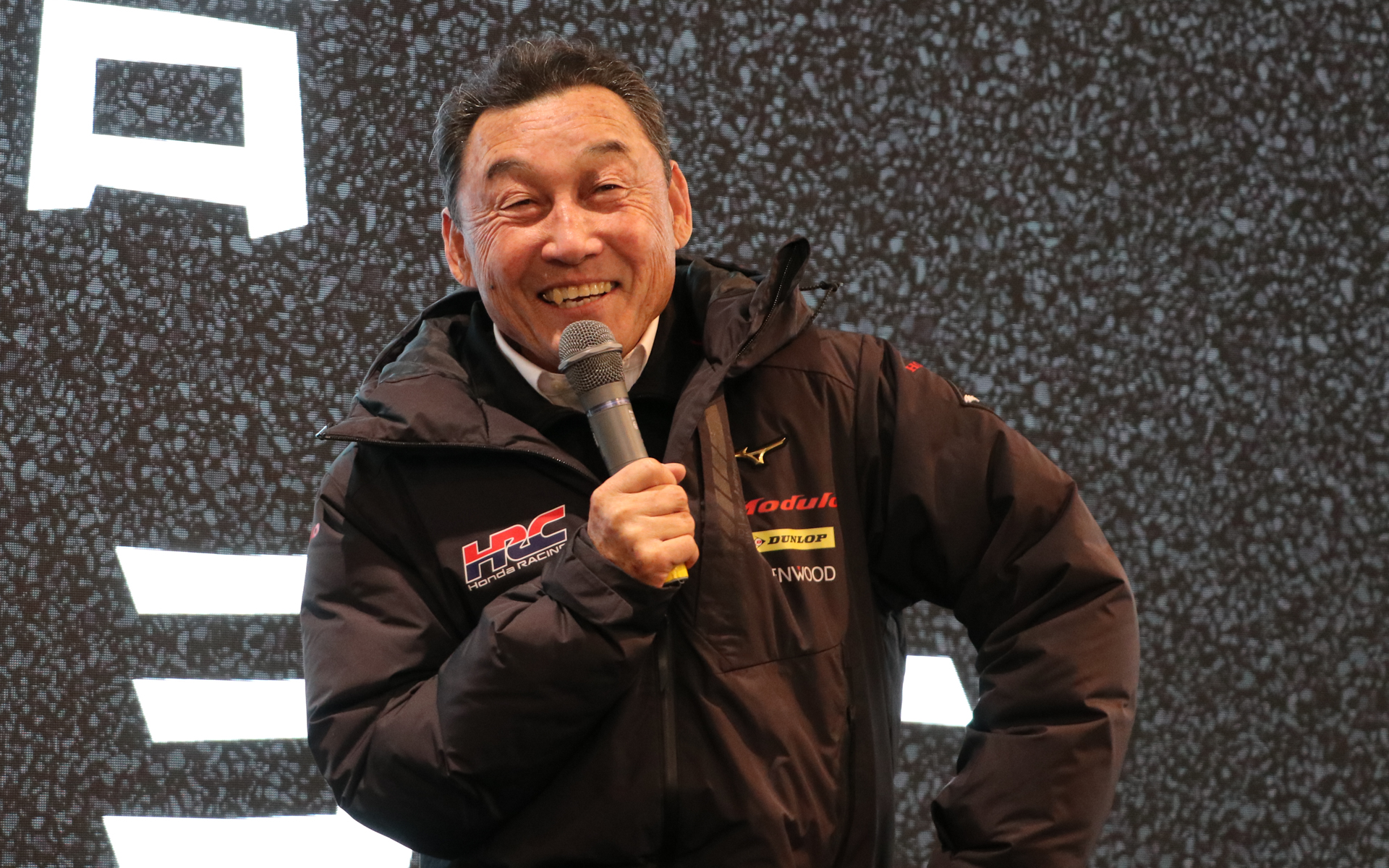 モータースポーツの出発点はマツダの「サバンナRX-3」で、プライベーターながらマツダワークスよりも速くて、少しずつ注目され始めたという