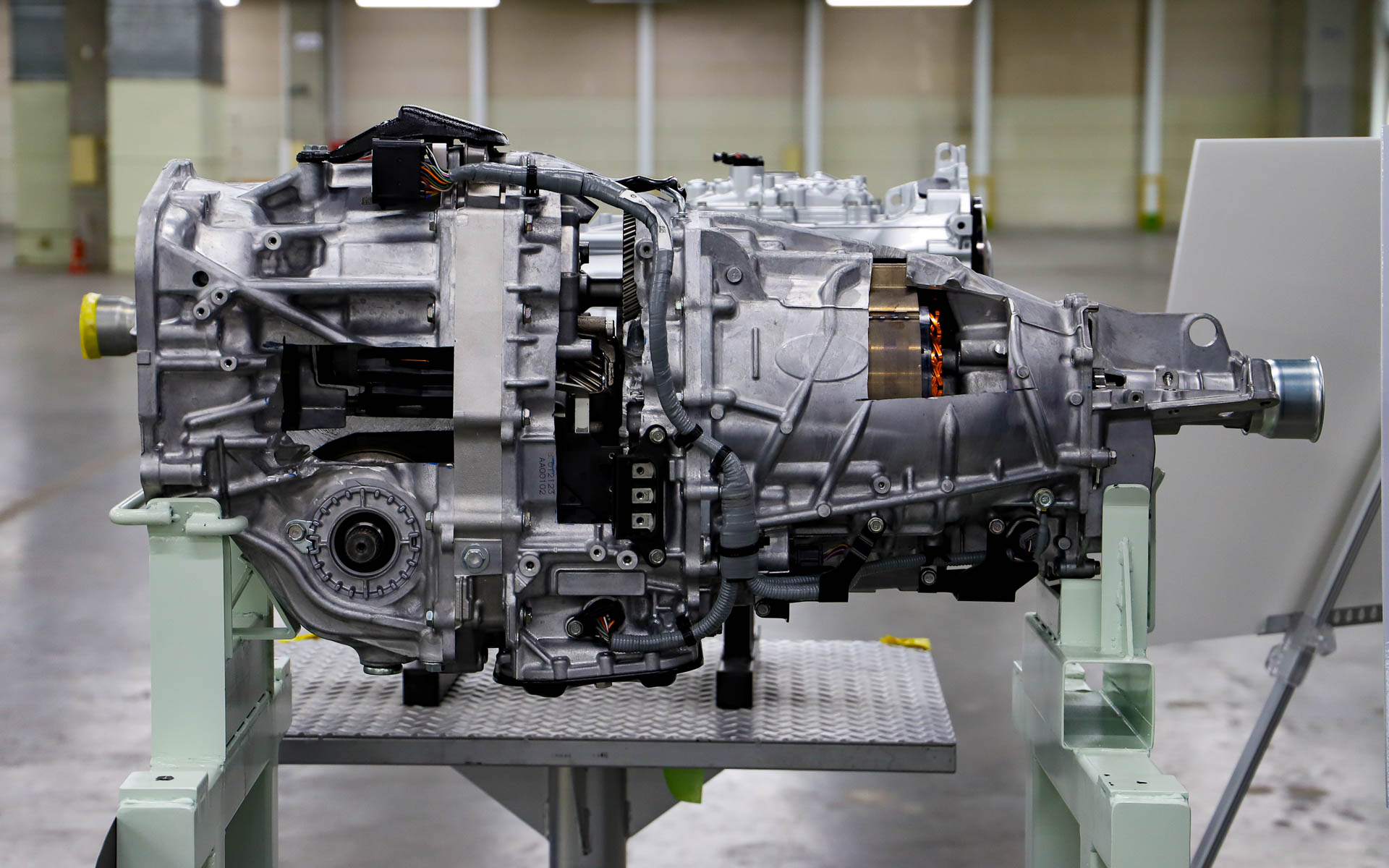 トランスアクスル（TH2B）のカットモデル