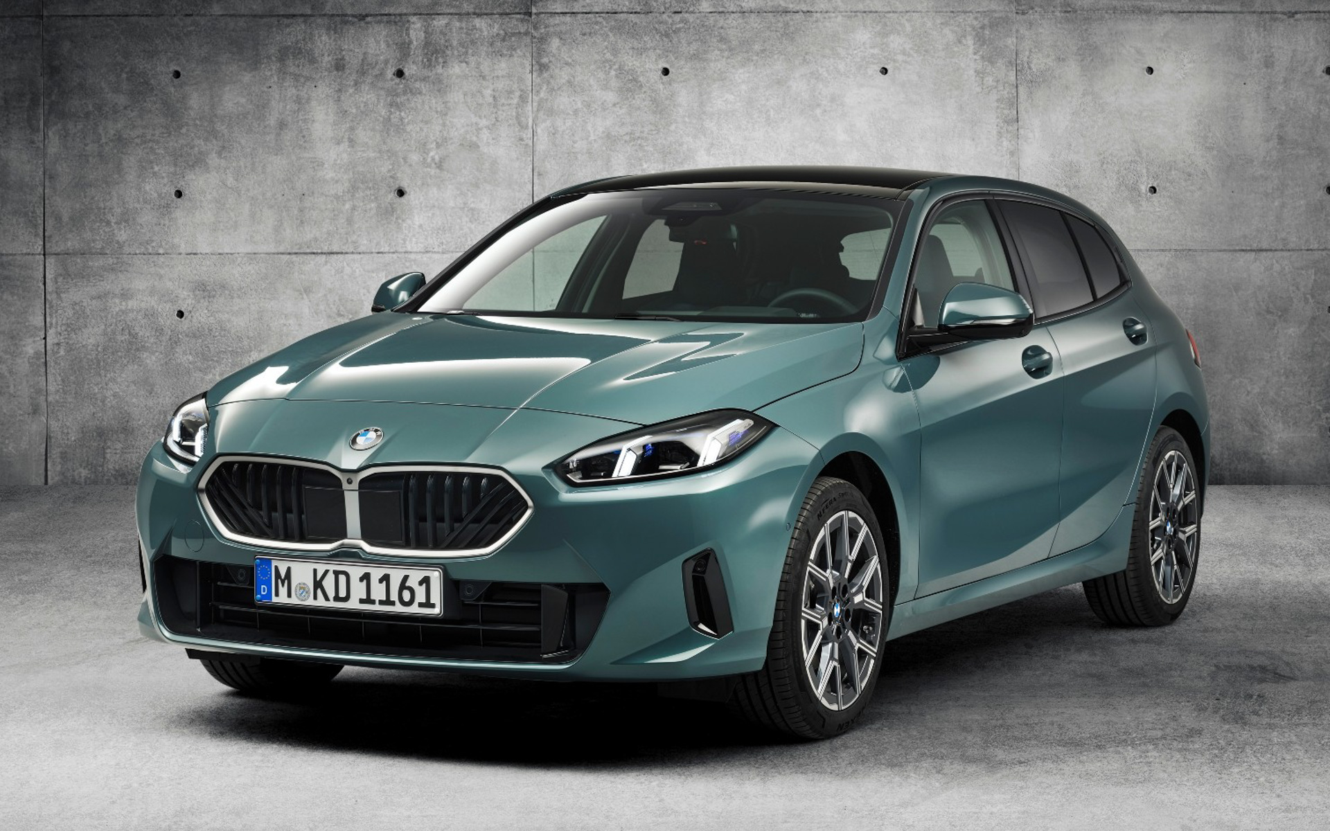 写真は1シリーズ