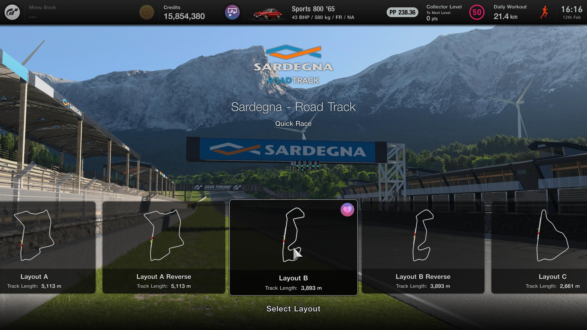 次世代レーシングAIエージェント「グランツーリスモ・ソフィー」が、新たに「モンツァ・サーキット」のコースに対応。対応コース内の「クイックレース」より、「グランツーリスモ・ソフィー」とのレースを楽しめる