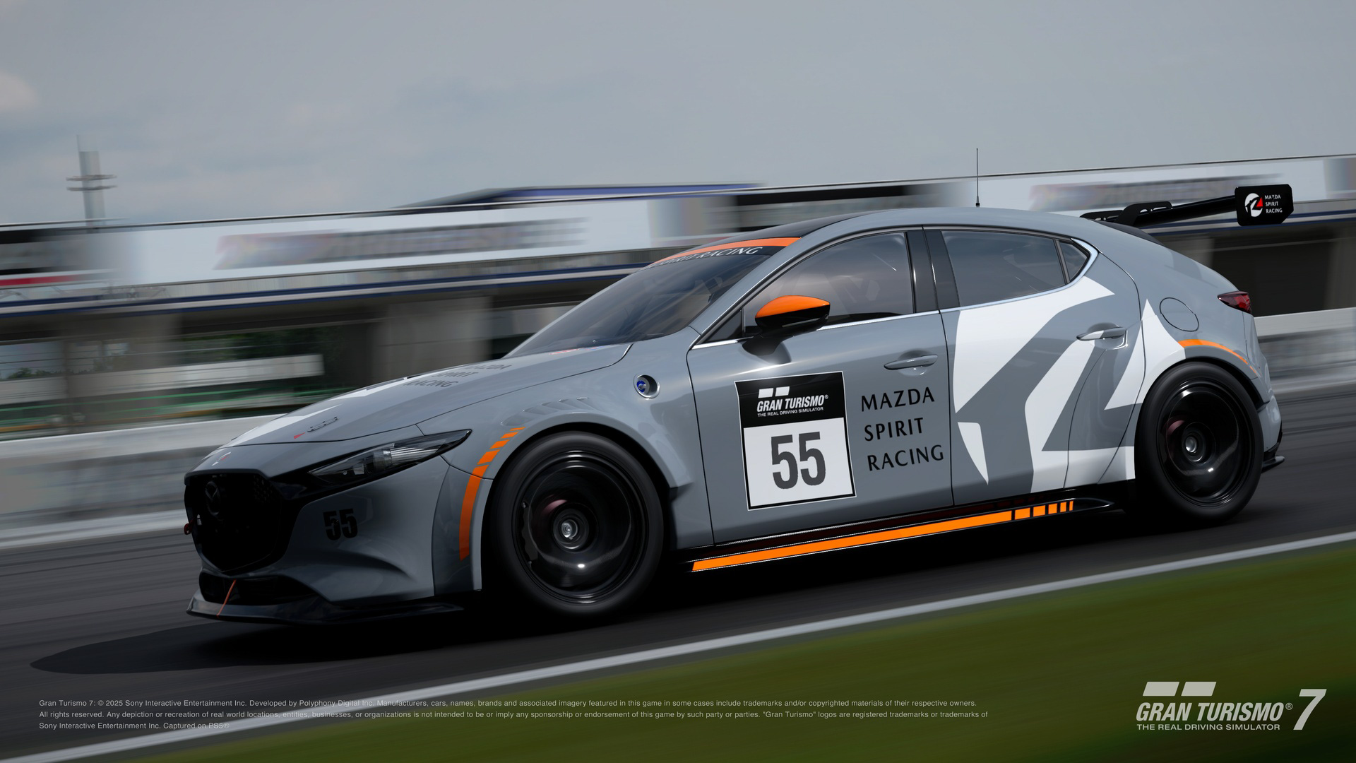 ブランドセントラルでは、マツダのショールームで販売中の「MAZDA3 Gr.4」に、新しいボディカラーを追加