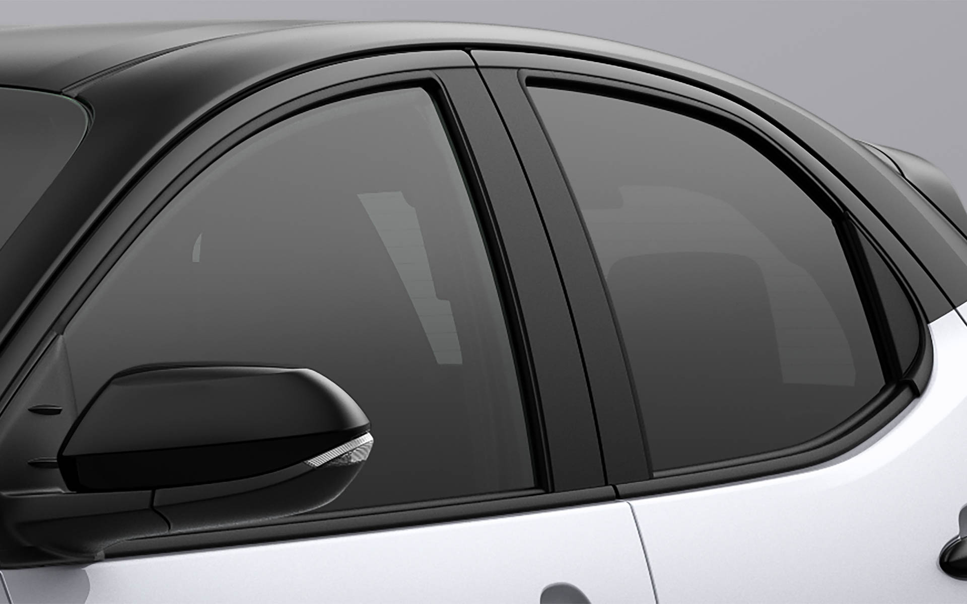 ヤリス Z“URBANO”ドアベルトモールディング（ブラック）