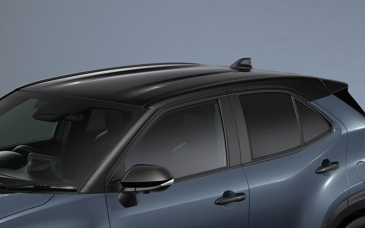 ヤリスクロス Z“URBANO”ツートーンルーフ（ブラック）