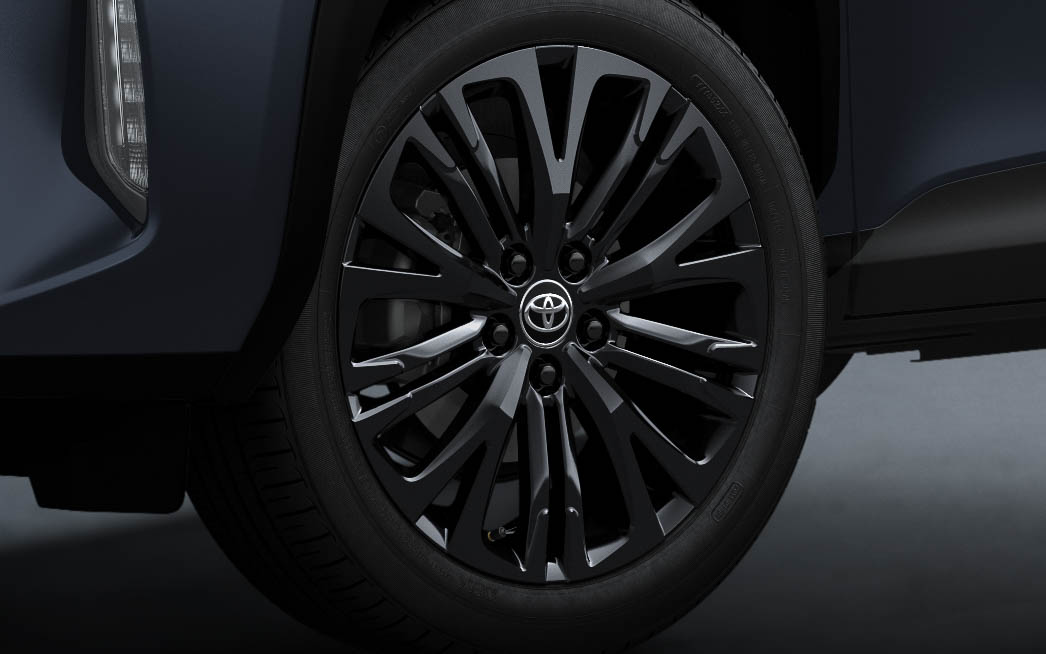 ヤリスクロス Z“URBANO”215/50R18タイヤ＆18インチアルミホイール（グロスブラック塗装/センターオーナメント付）