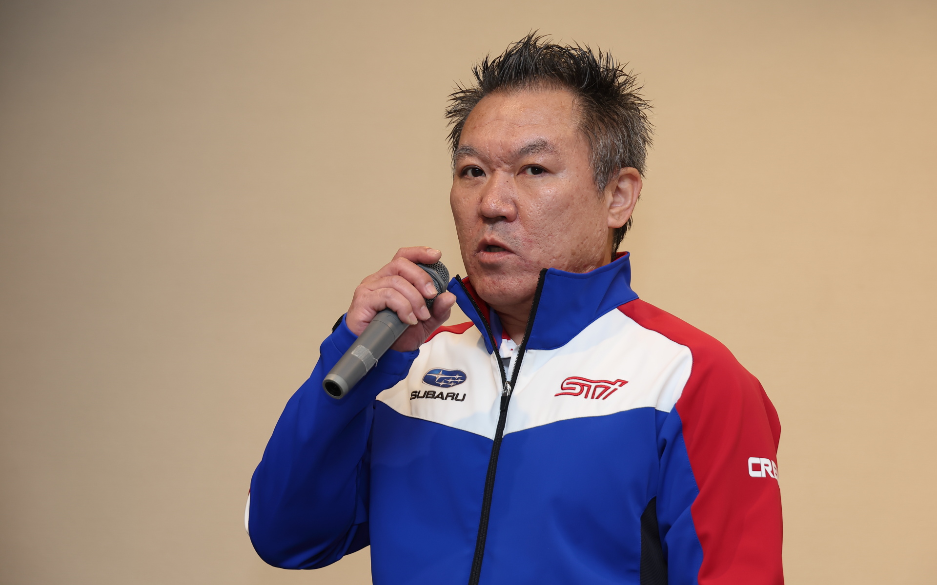 小澤征弘総監督