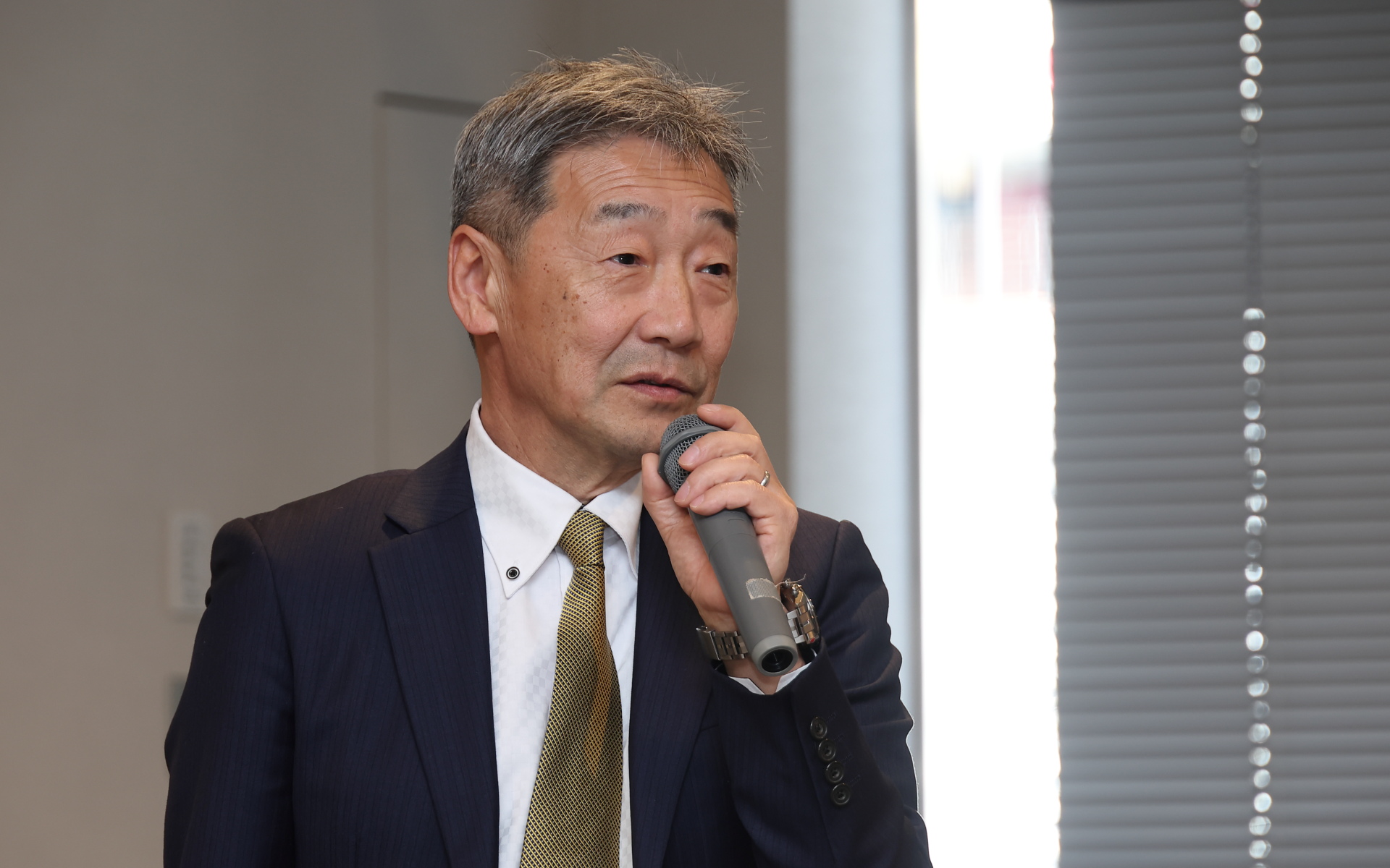 スバルテクニカインターナショナル株式会社 代表取締役社長の賚寛海（たもう・ひろみ）氏