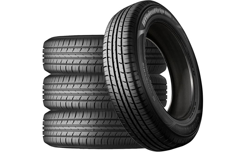 グッドイヤーのエコタイヤ「EfficientGrip ECO EG01」の15インチ4本セットがお買い得だ